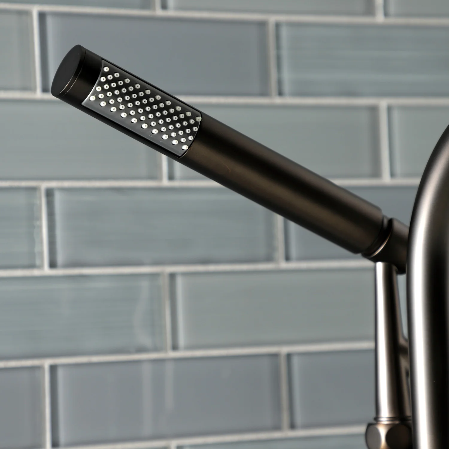 Kingston Sona AE8105DKL - Kaiser Three-Handle 2-Hole Deck-Mount Clawfoot Tub Faucet with Hand Shower, Oil Rubbed Bronze - Image 8