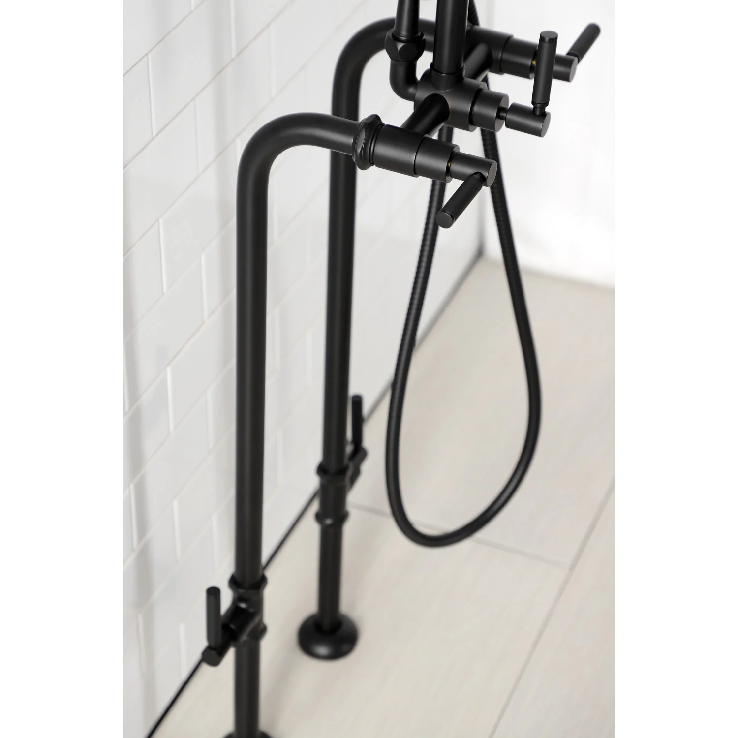 Kingston Sona CCK8100DKL - Concord Freestanding Tub Faucet with Supply Line and Stop Valve, Matte Black - Image 2