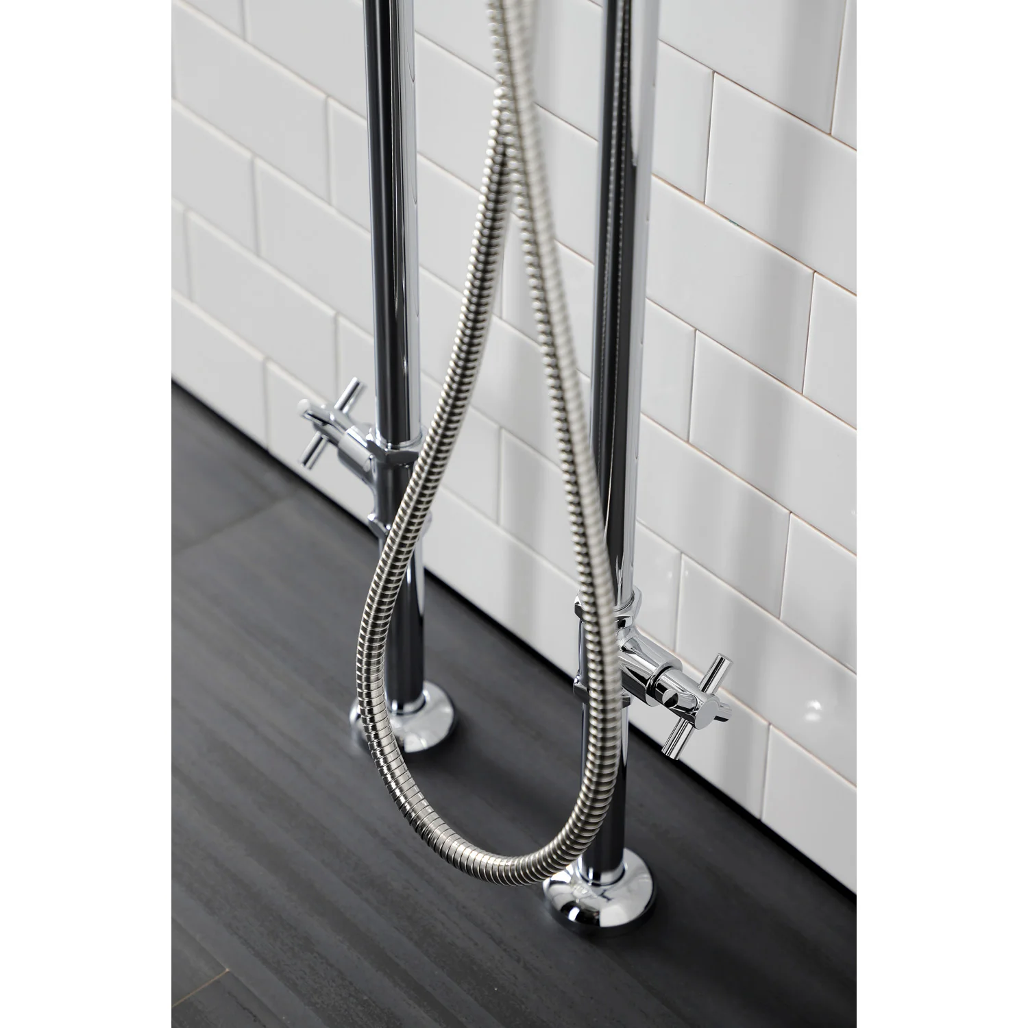 Kingston Sona CCK8101DX - Concord Freestanding Tub Faucet with Supply Line and Stop Valve, Polished Chrome - Image 3