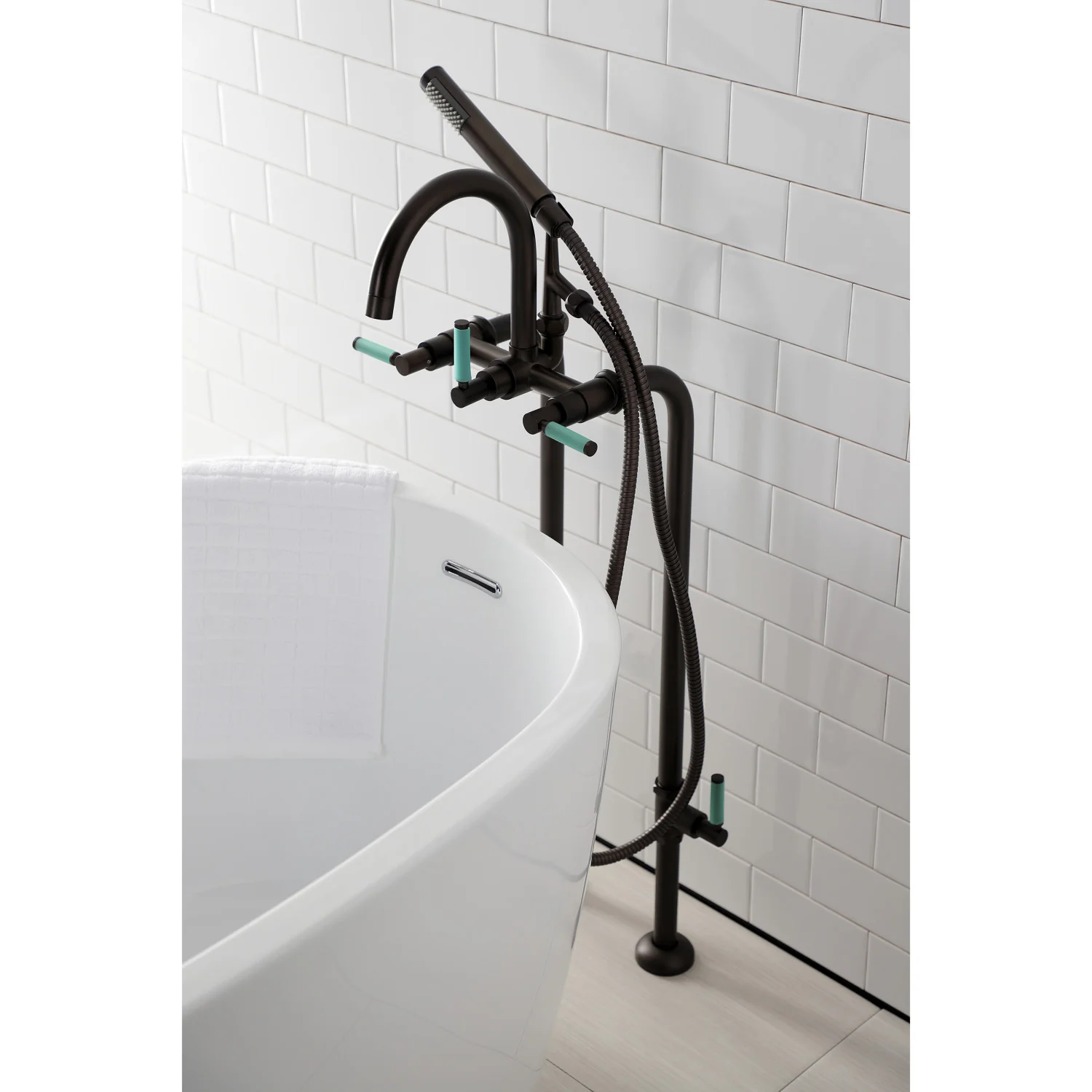 Kingston Sona CCK8105DKL - Concord Freestanding Tub Faucet with Supply Line and Stop Valve, Oil Rubbed Bronze - Image 5