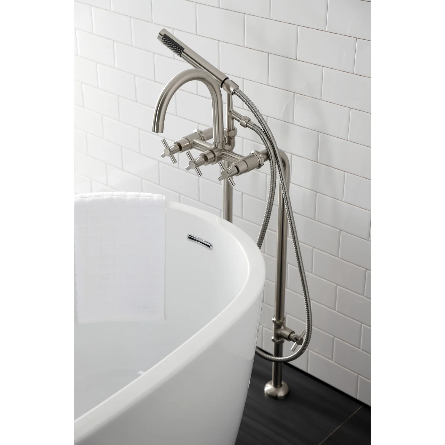 Kingston Sona CCK8108DX - Concord Freestanding Tub Faucet with Supply Line and Stop Valve, Brushed Nickel - Image 4