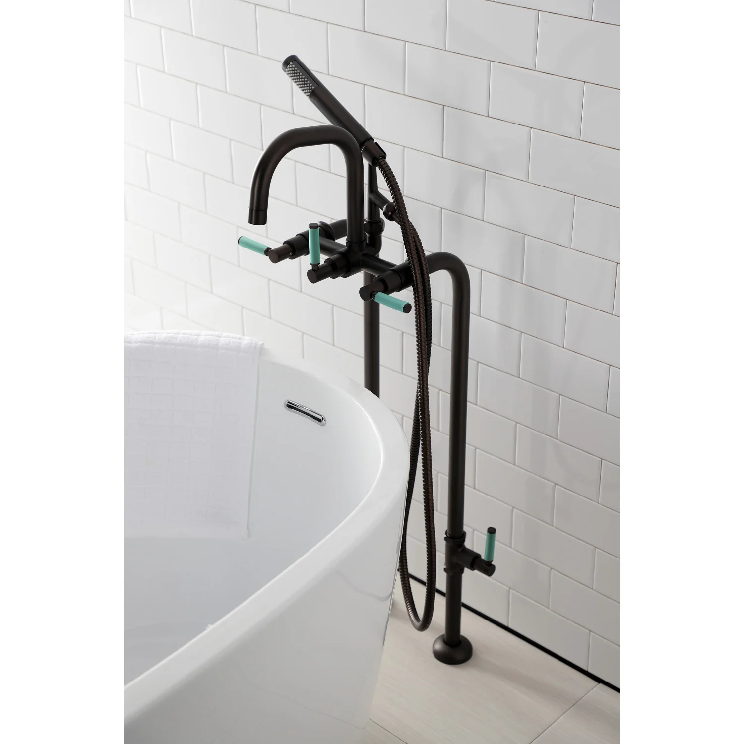 Kingston Sona CCK8405DKL - Concord Freestanding Tub Faucet with Supply Line and Stop Valve, Oil Rubbed Bronze - Image 6