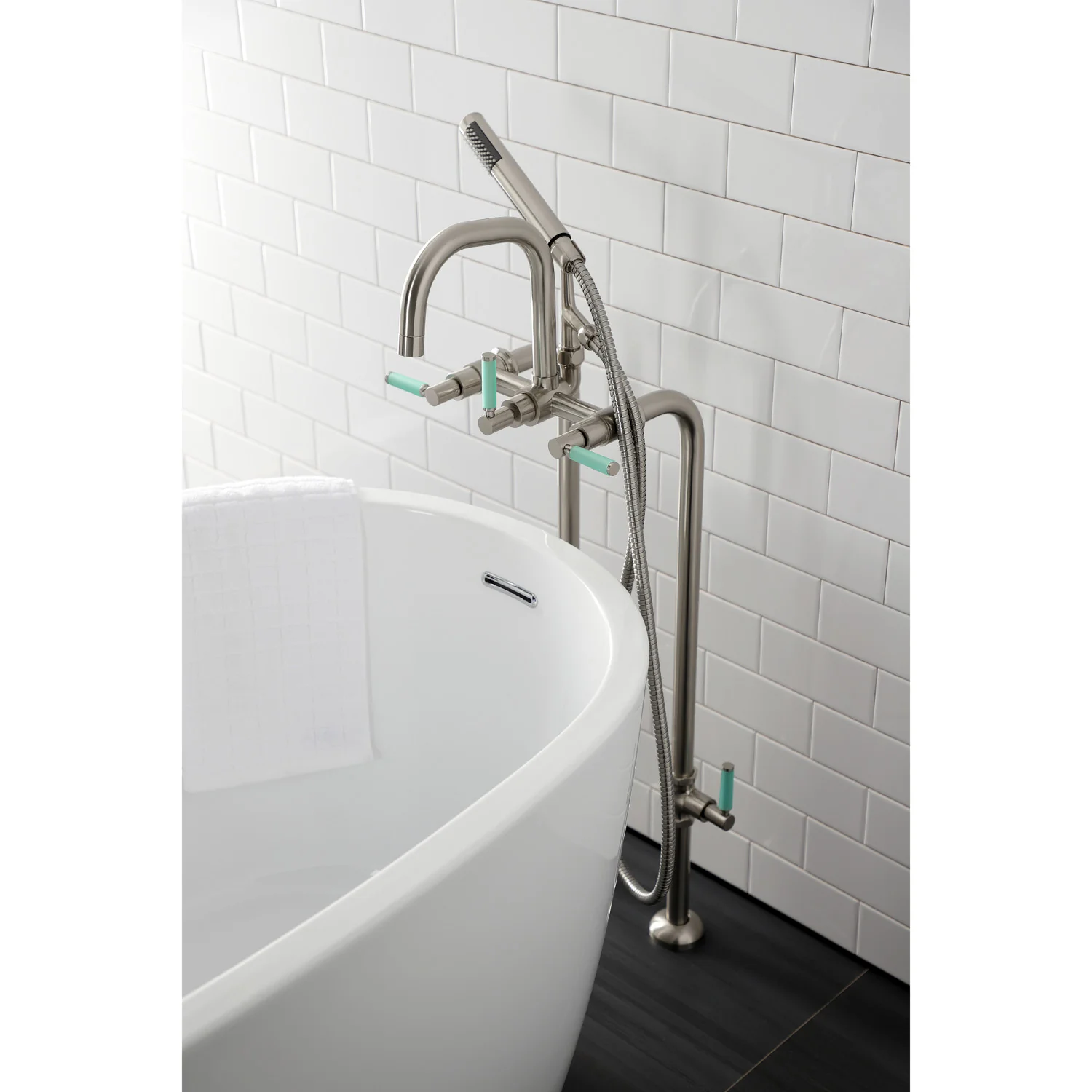 Kingston Sona CCK8408DKL - Concord Freestanding Tub Faucet with Supply Line and Stop Valve, Brushed Nickel - Image 4