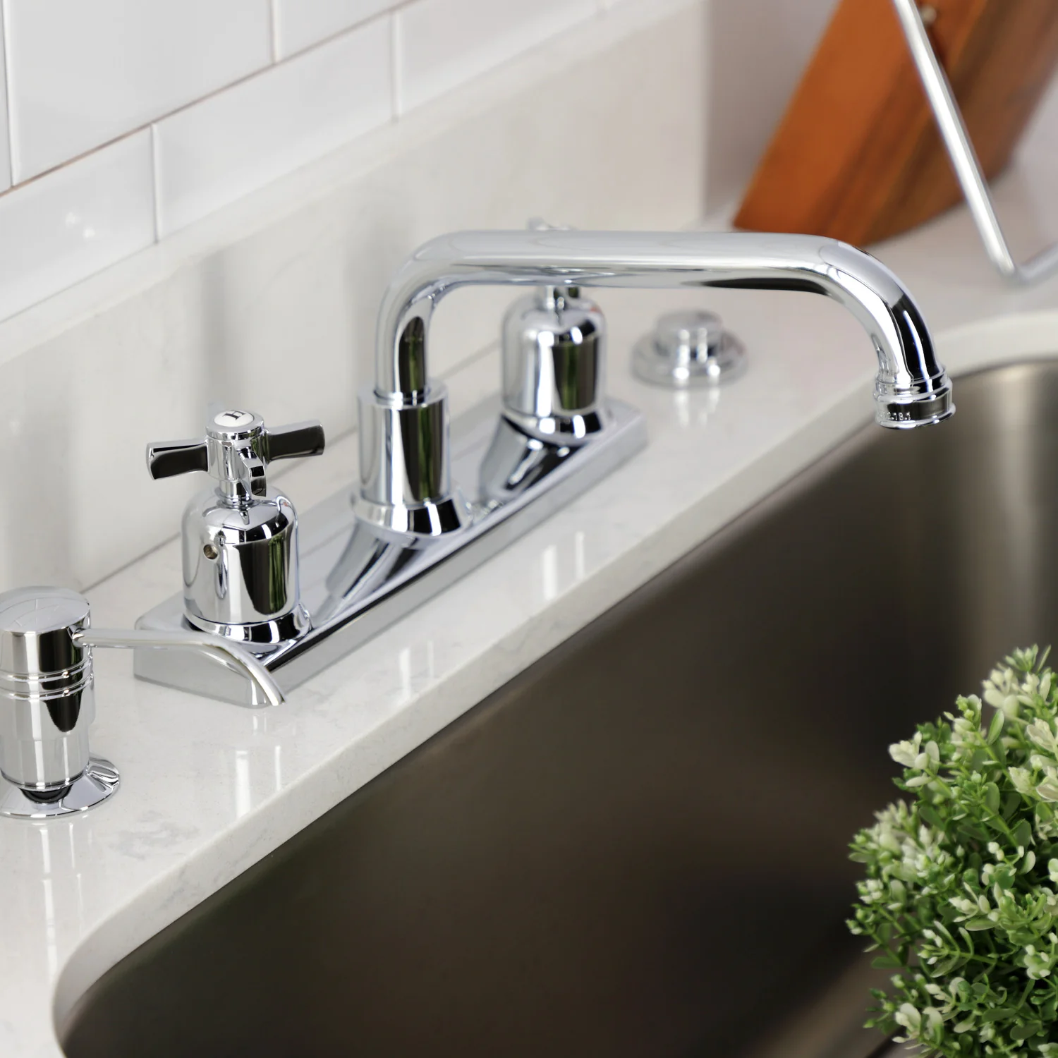 Kingston Tulare FB2131ZX - Millennium Two-Handle 2-Hole 8" Centerset Kitchen Faucet, Polished Chrome - Image 3
