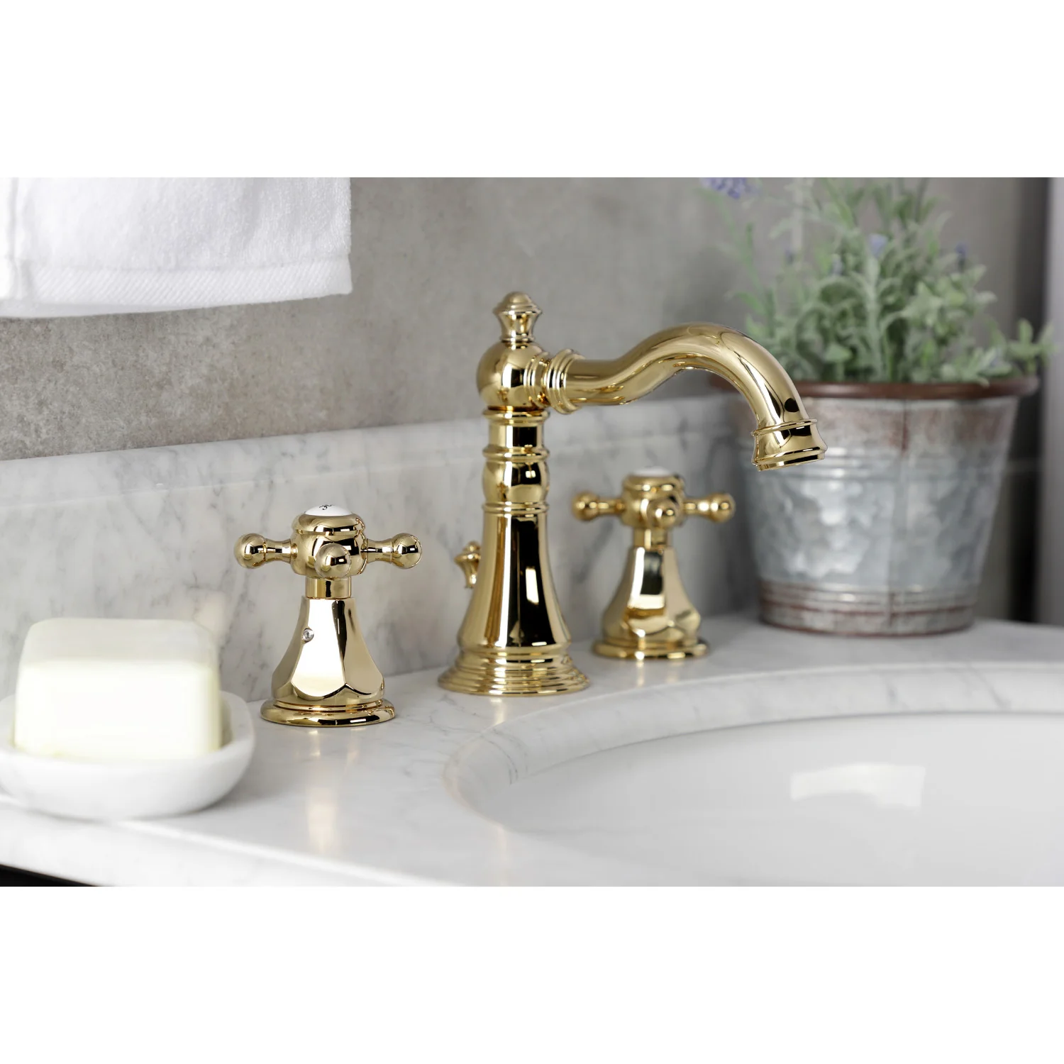 Kingston Heirloom FSC1972BX - Metropolitan Two-Handle 3-Hole Deck Mount Widespread Bathroom Faucet with Pop-Up Drain, Polished Brass - Image 4