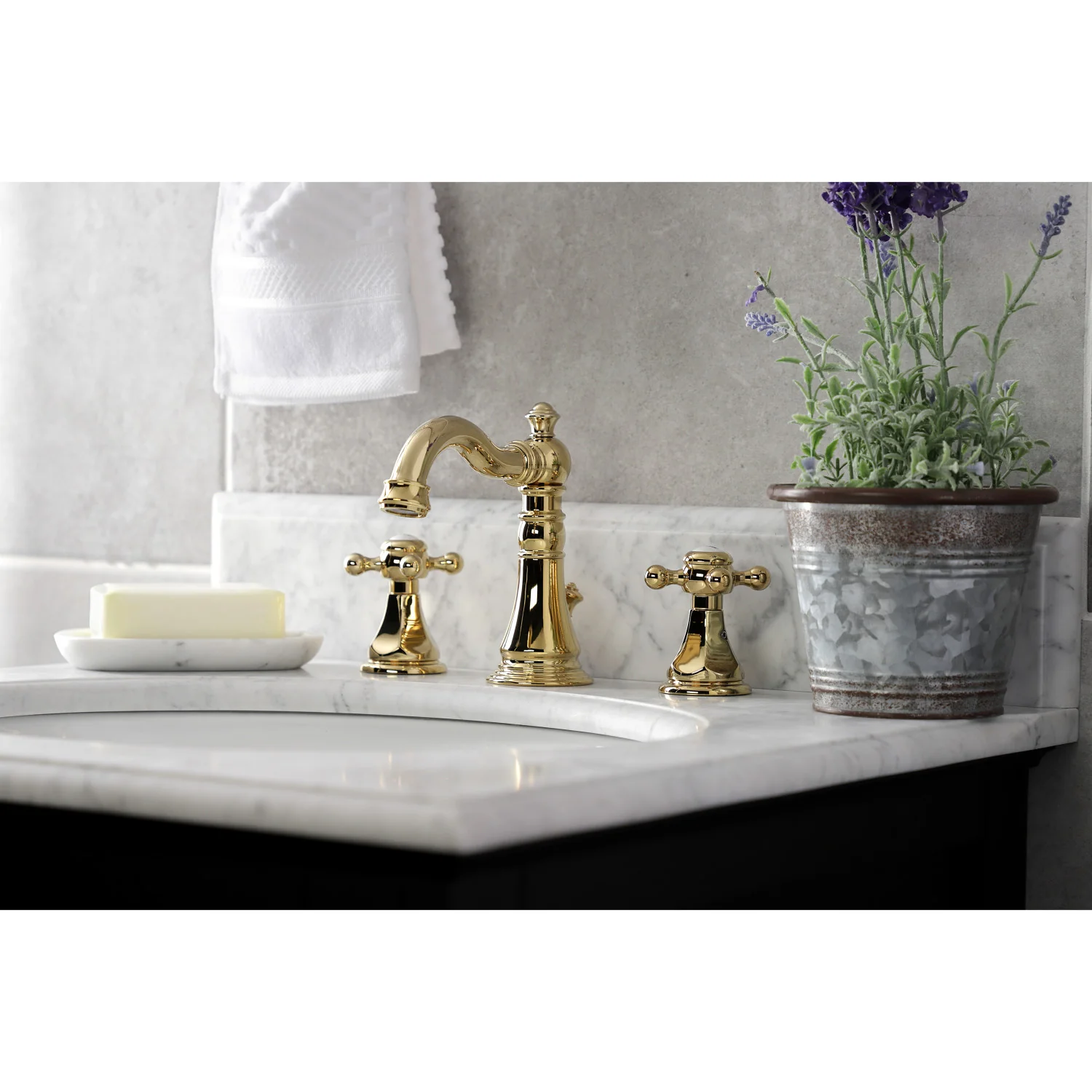 Kingston Heirloom FSC1972BX - Metropolitan Two-Handle 3-Hole Deck Mount Widespread Bathroom Faucet with Pop-Up Drain, Polished Brass - Image 5