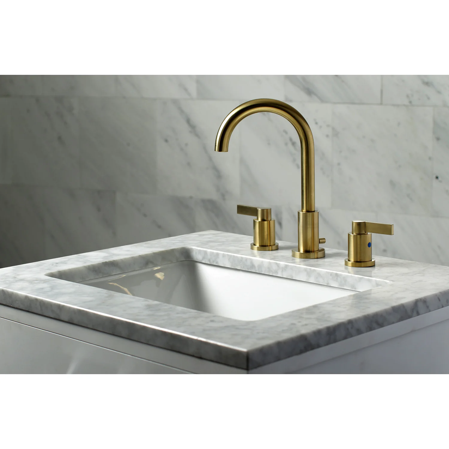 Kingston Sona FSC8923NDL - NuvoFusion Two-Handle 3-Hole Deck Mount Widespread Bathroom Faucet with Brass Pop-Up, Brushed Brass - Image 6