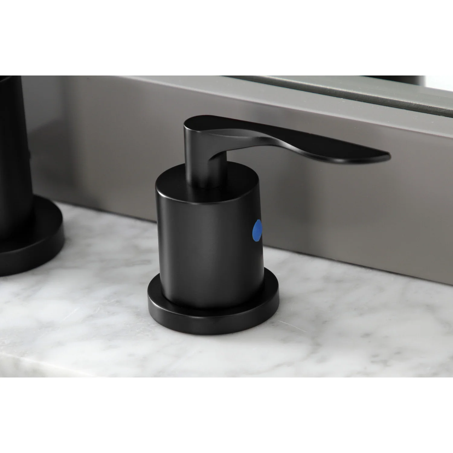 Kingston Tulare FSC8930SVL - Serena Widespread Bathroom Faucet with Brass Pop-Up, Matte Black - Image 3