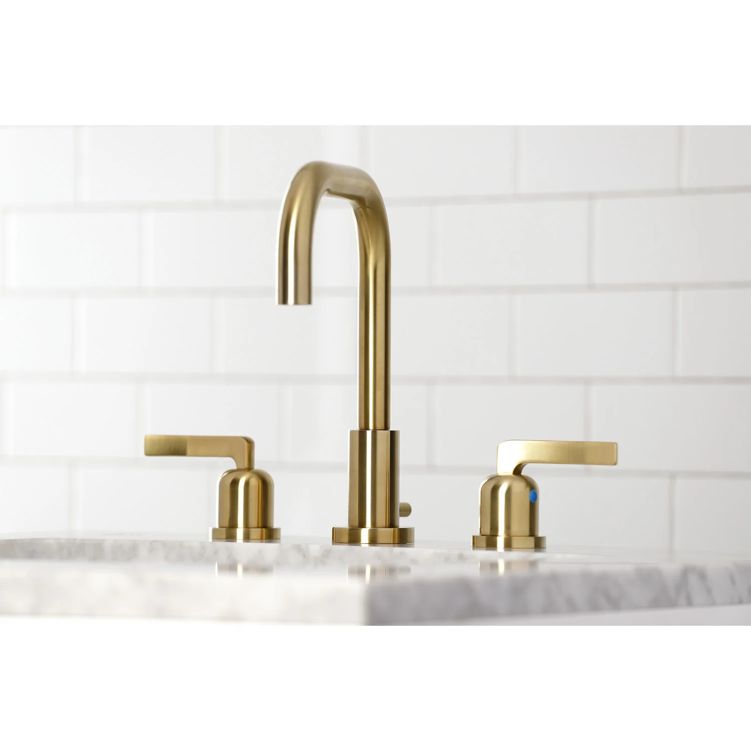 Kingston Sona FSC8933EFL - Centurion Two-Handle 3-Hole Deck Mount Widespread Bathroom Faucet with Brass Pop-Up, Brushed Brass - Image 5