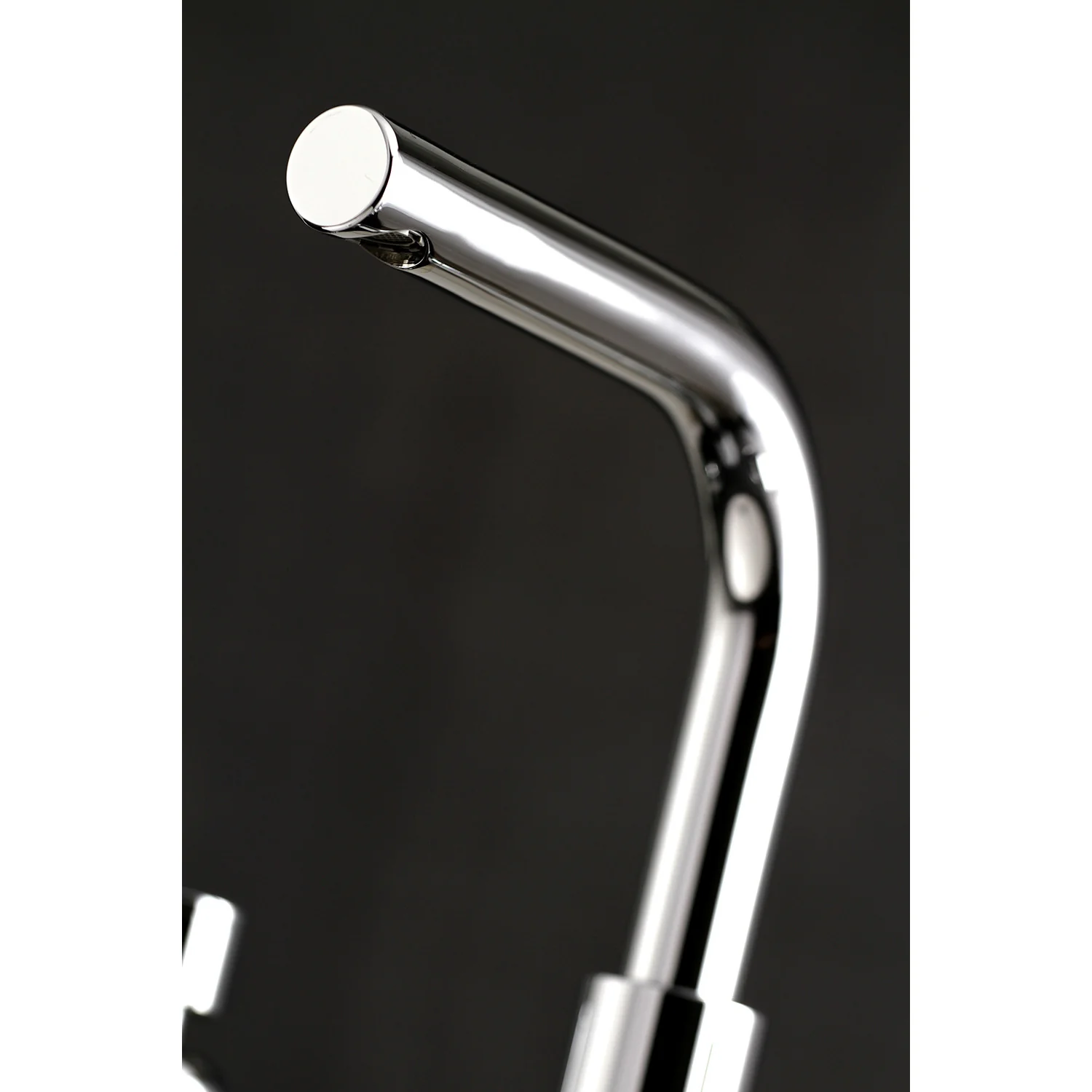 Kingston Sona FSC8951DL - Concord Two-Handle 3-Hole Deck Mount Widespread Bathroom Faucet with Brass Pop-Up, Polished Chrome - Image 4