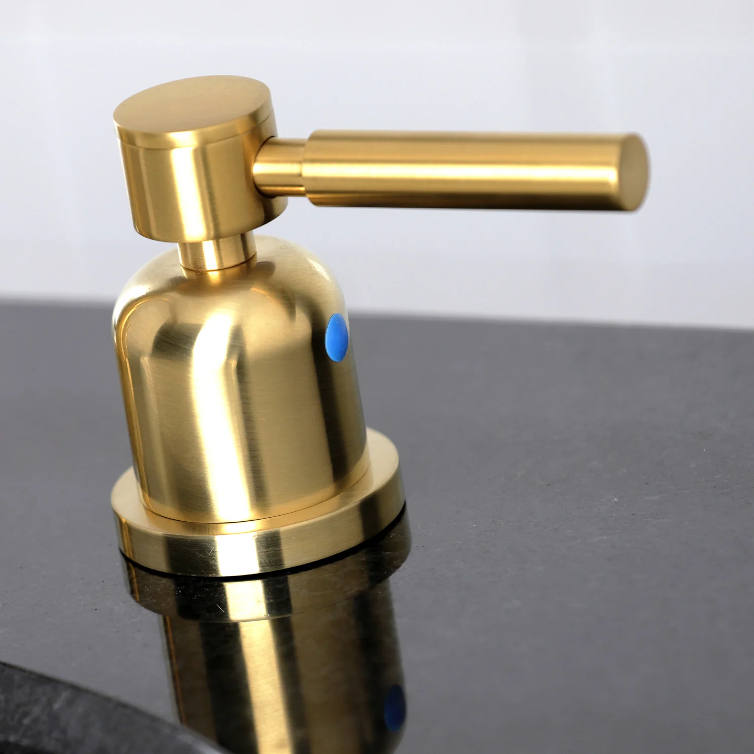 Kingston Sona FSC8953DL - Concord Two-Handle 3-Hole Deck Mount Widespread Bathroom Faucet with Brass Pop-Up, Brushed Brass - Image 7