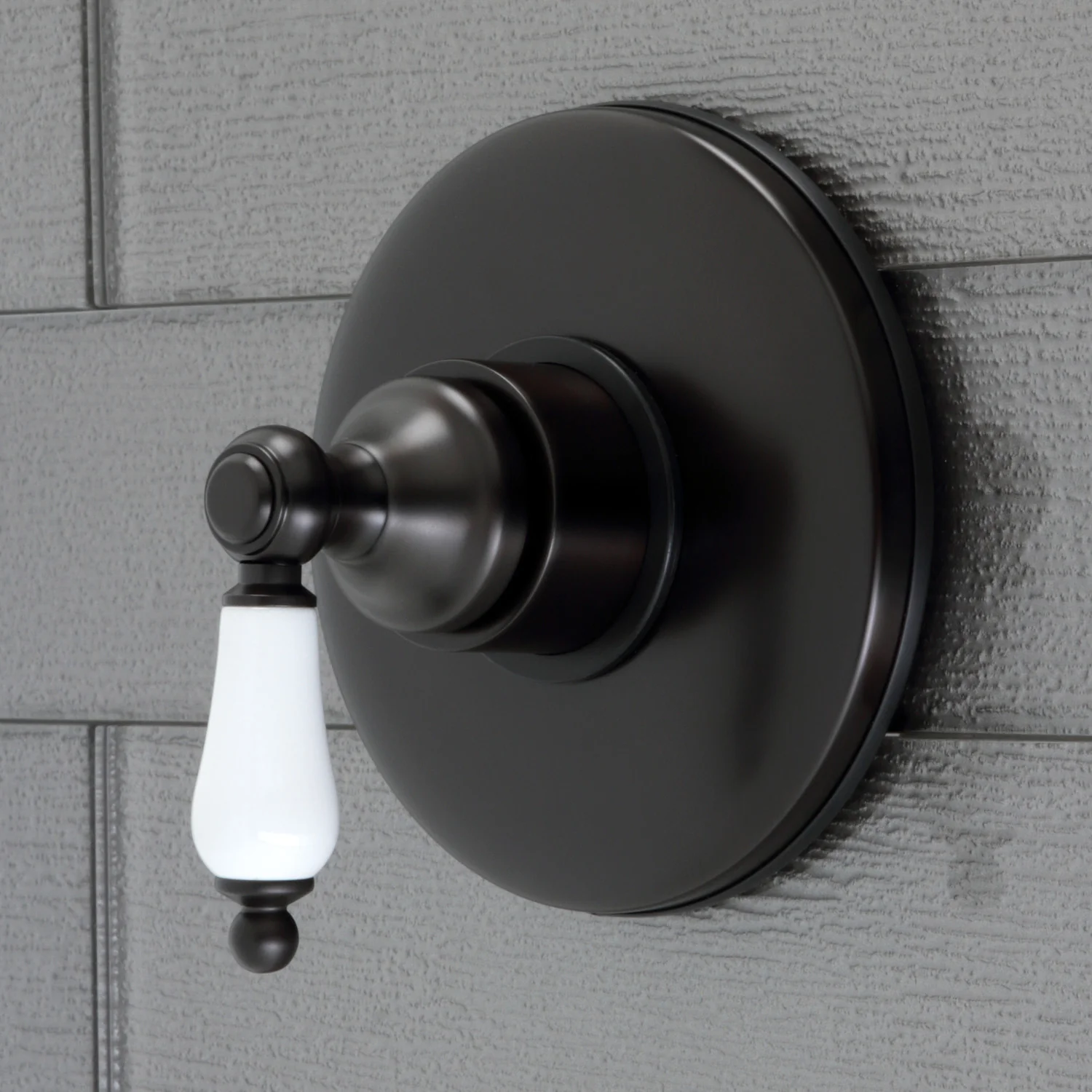 Kingston Heirloom KB3005PL - Vintage Single-Handle Volume Control, Oil Rubbed Bronze - Image 2