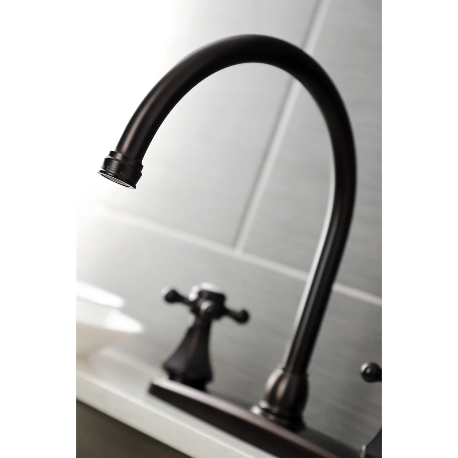 Kingston Heirloom KB4725BXSP - Metropolitan Two-Handle 4-Hole 8" Centerset Kitchen Faucet with Side Sprayer, Oil Rubbed Bronze - Image 5