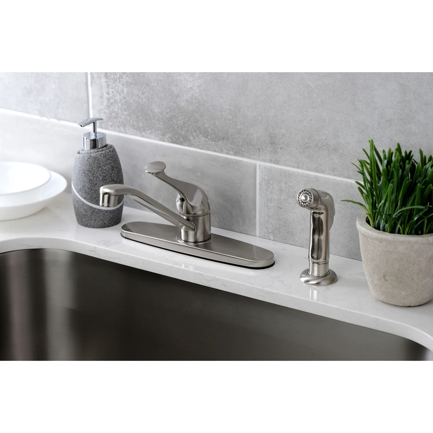 Kingston Tulare KB572SNSP One-Handle 4-Hole 8" Centerset Kitchen Faucet with Side Sprayer, Brushed Nickel - Image 6