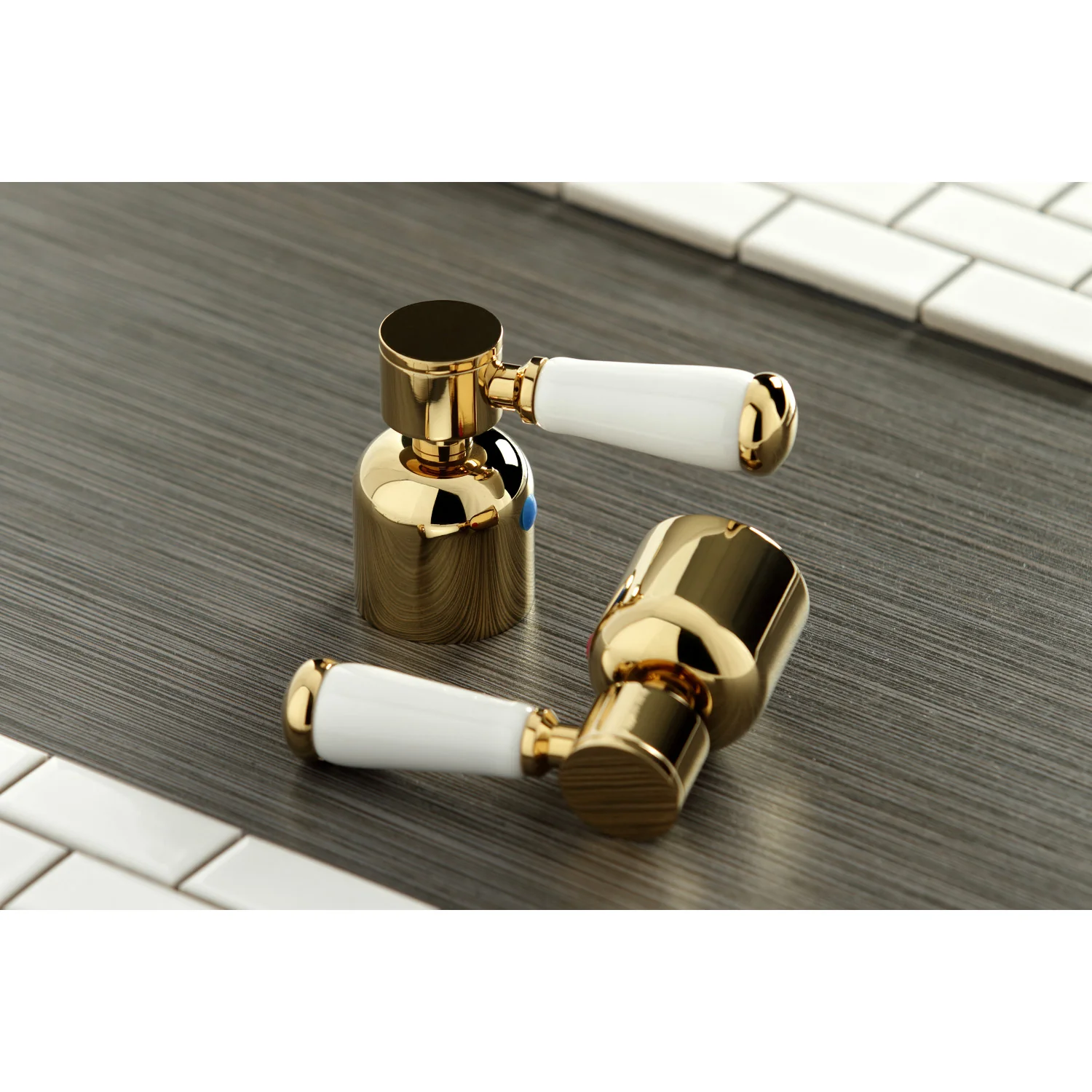Kingston Tulare KB8462DPL - Paris Double-Handle 3-Hole Deck Mount 4-Inch Centerset Bathroom Faucet with Push-Up Pop-Up, Polished Brass - Image 2