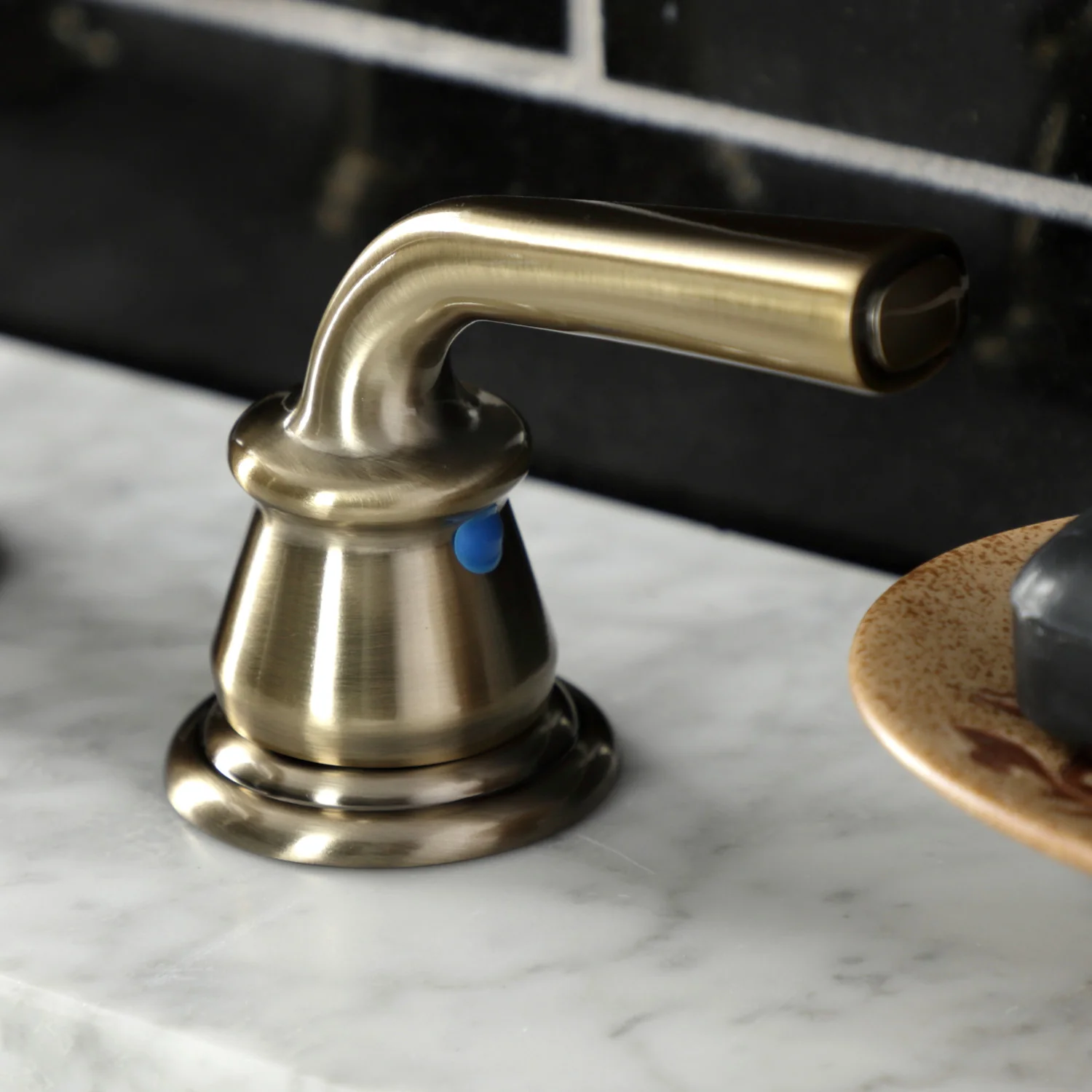 Kingston Tulare KB983RXLAB - Restoration Two-Handle 3-Hole Deck Mount Widespread Bathroom Faucet with Pop-Up Drain, Antique Brass - Image 4
