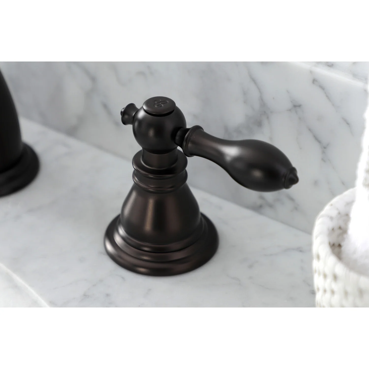 Kingston Tulare KB985ACL - American Classic Two-Handle 3-Hole Deck Mount Widespread Bathroom Faucet with Pop-Up Drain, Oil Rubbed Bronze - Image 2