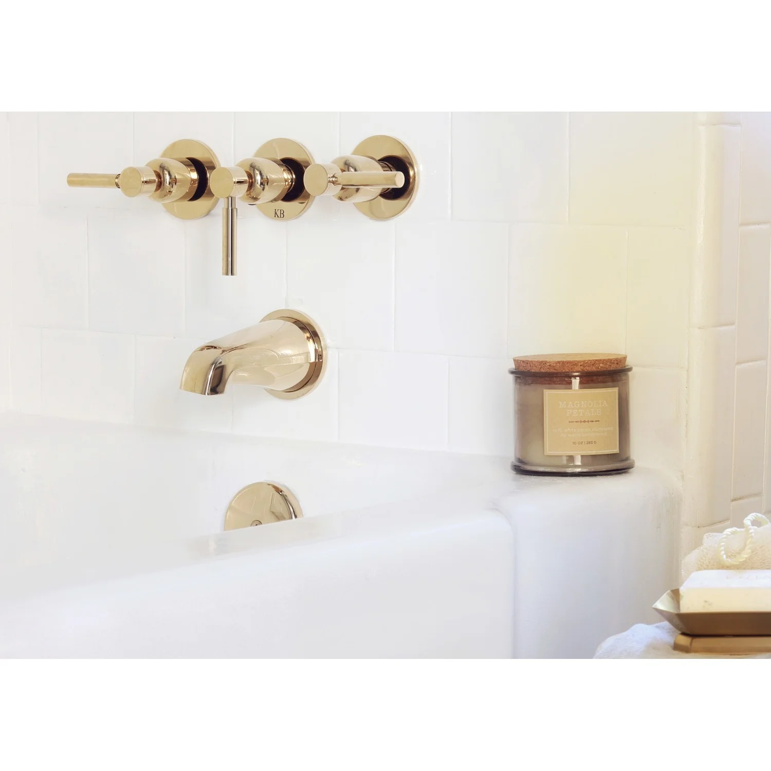 Kingston Sona KBX8132DL - Concord Triple-Handle Tub and Shower Faucet, Polished Brass - Image 15