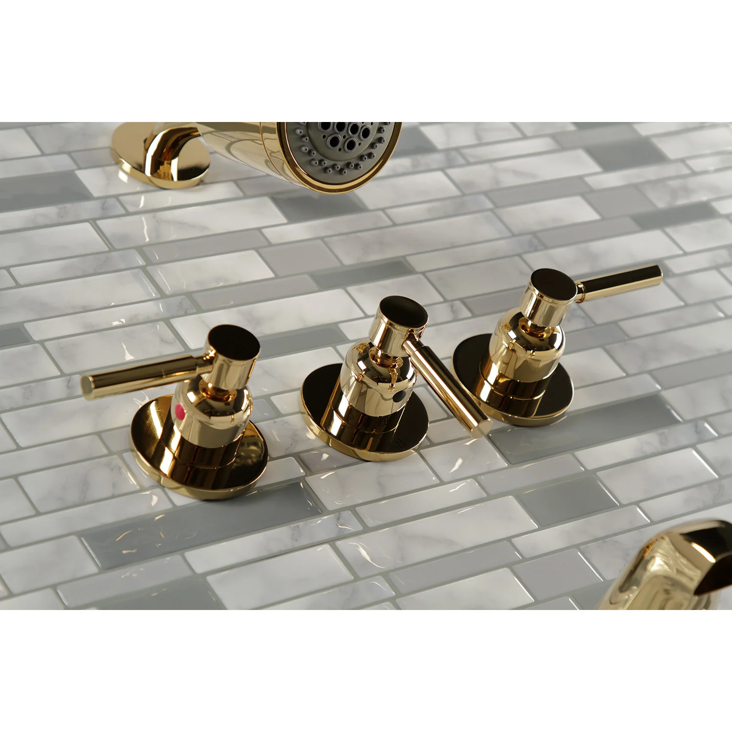 Kingston Sona KBX8132DL - Concord Triple-Handle Tub and Shower Faucet, Polished Brass - Image 3