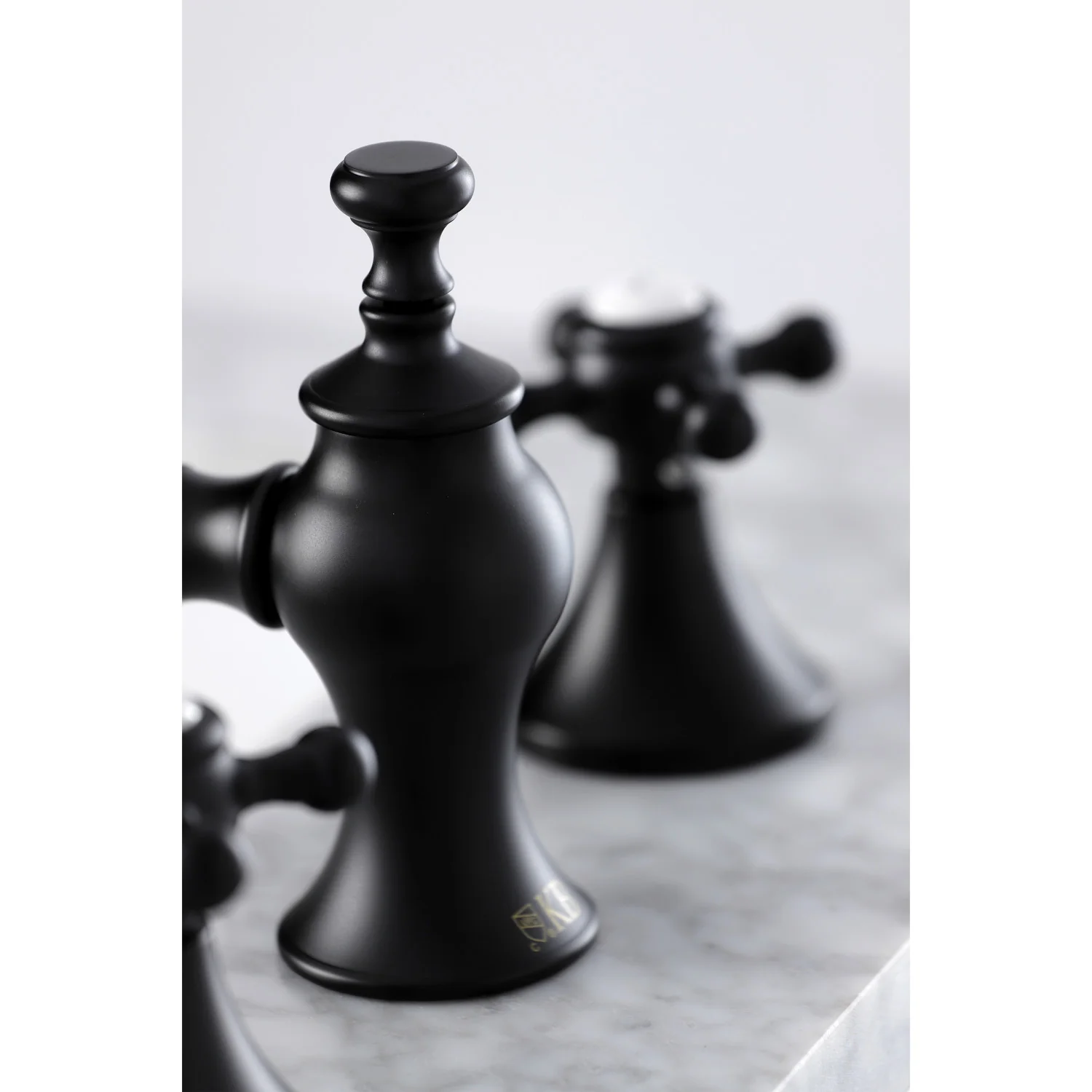 Kingston Tulare KC7060BX - English Country Two-Handle 3-Hole Deck Mount Widespread Bathroom Faucet with Brass Pop-Up, Matte Black - Image 6
