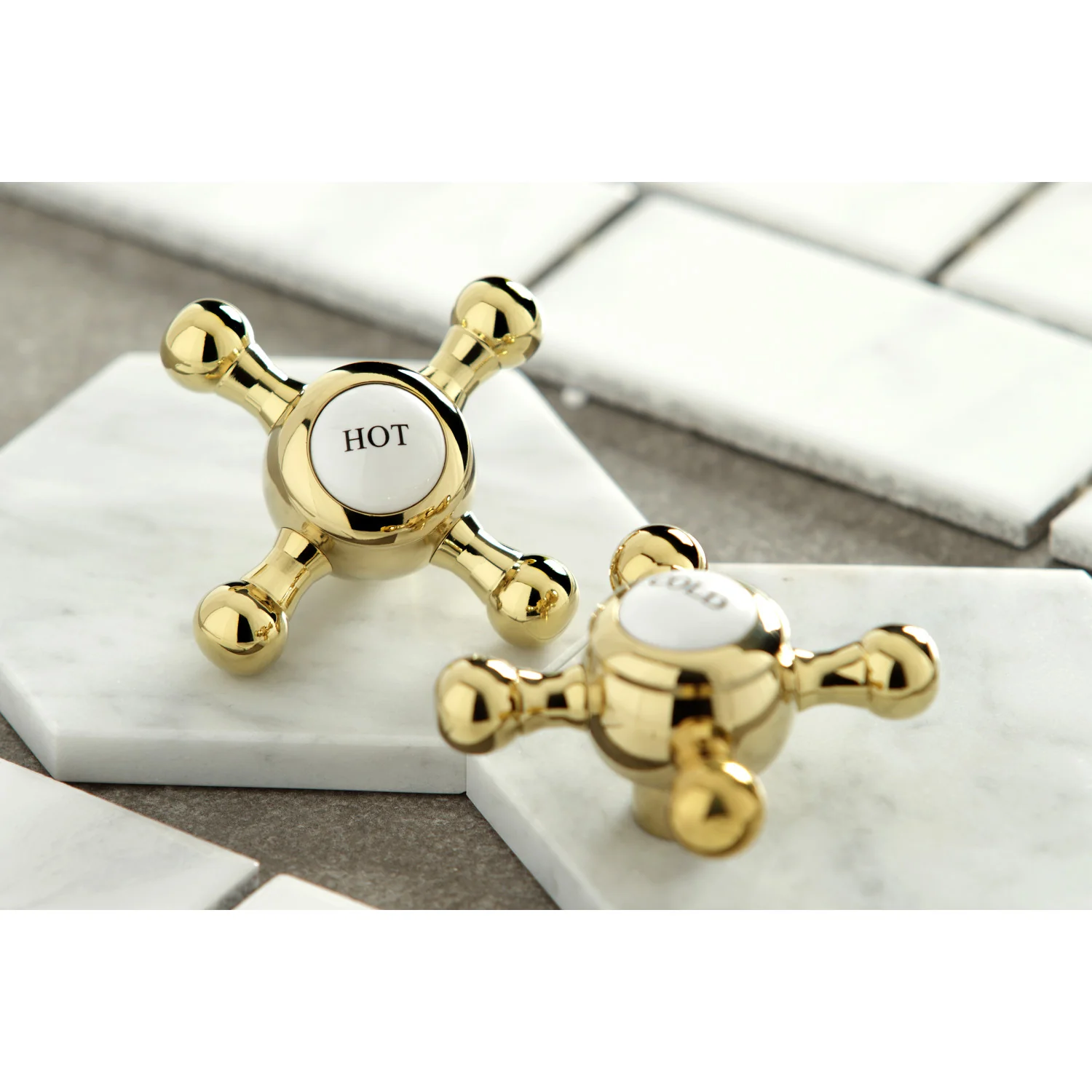 Kingston Tulare KC7062BX - English Country Two-Handle 3-Hole Deck Mount Widespread Bathroom Faucet with Brass Pop-Up, Polished Brass - Image 3