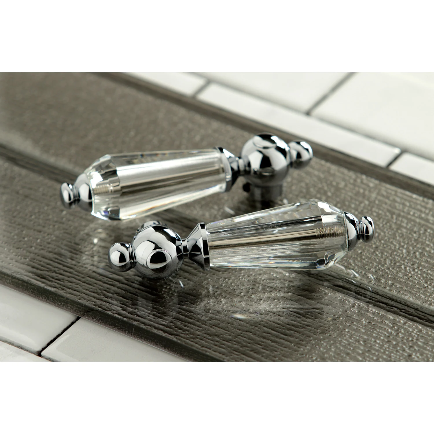Kingston Heirloom KS1341WLL - Wilshire Two-Handle 3-Hole Deck Mount Roman Tub Faucet, Polished Chrome - Image 3