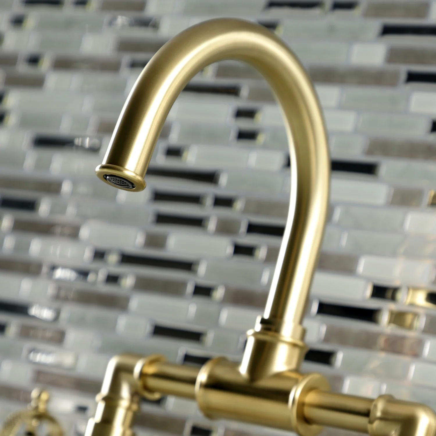 Kingston Sona KS2177RKX - Webb Two-Handle 2-Hole Deck Mount Bridge Bathroom Faucet with Knurled Handle and Push Pop-Up Drain, Brushed Brass - Image 5