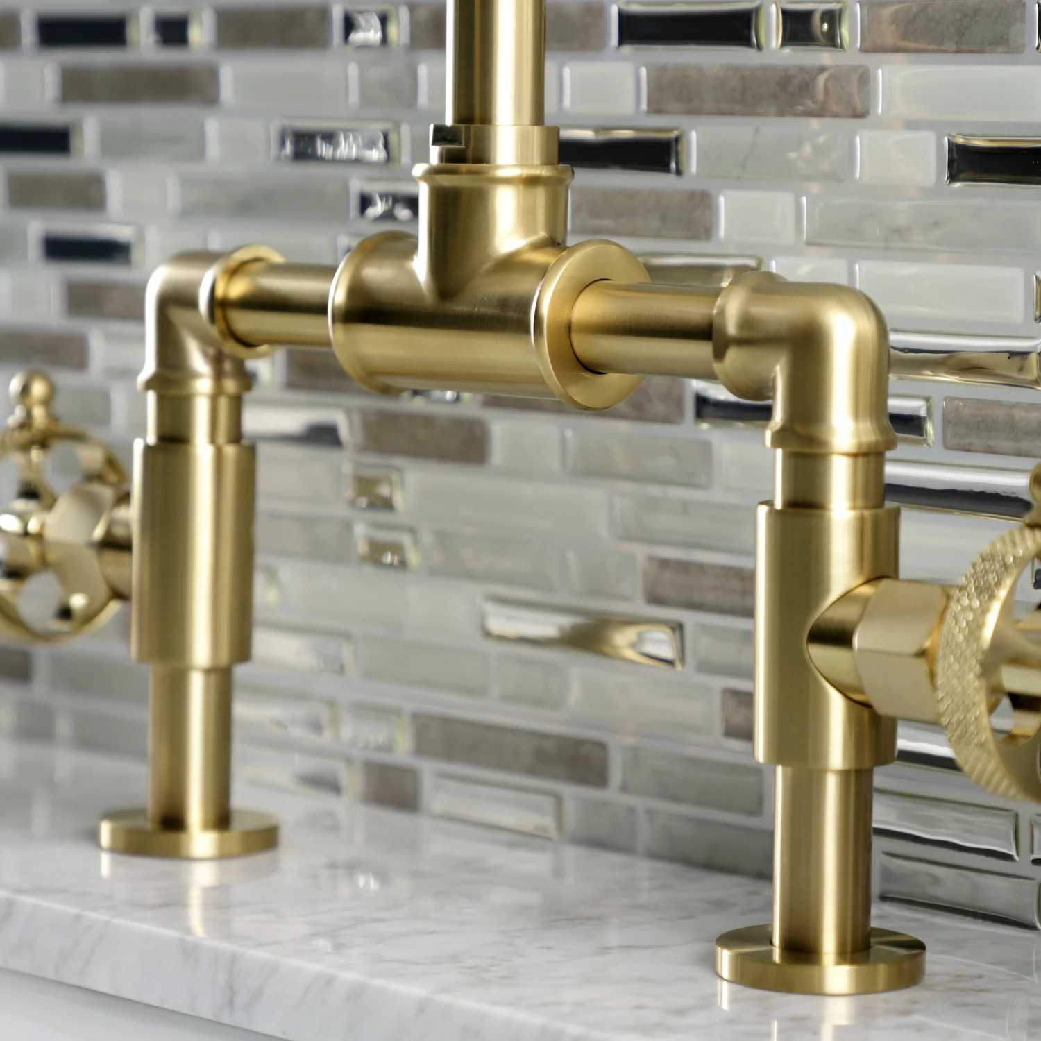 Kingston Sona KS2177RKX - Webb Two-Handle 2-Hole Deck Mount Bridge Bathroom Faucet with Knurled Handle and Push Pop-Up Drain, Brushed Brass - Image 6