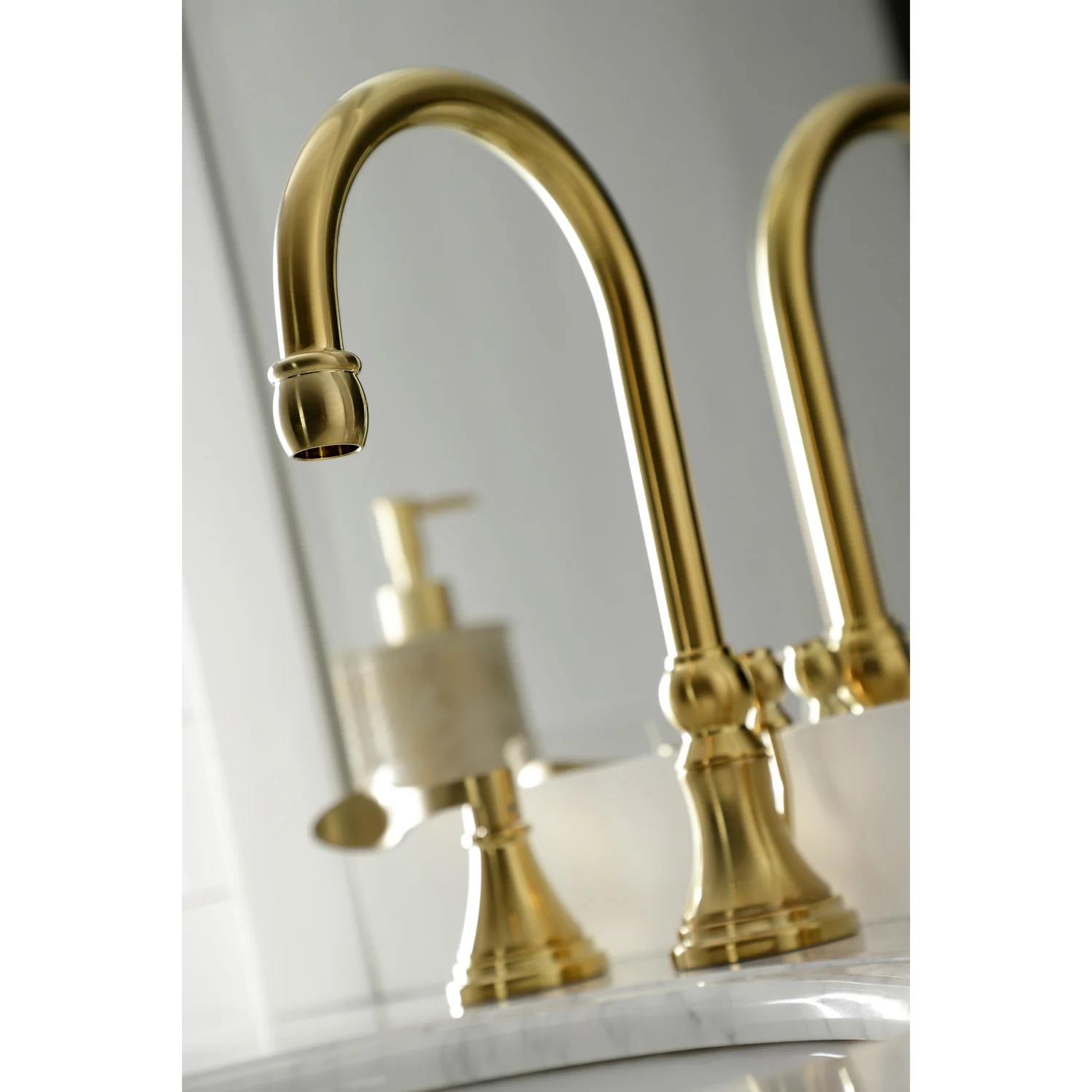 Kingston Tulare KS2987DFL - NuFrench Two-Handle 3-Hole Deck Mount Widespread Bathroom Faucet with Brass Pop-Up, Brushed Brass - Image 3