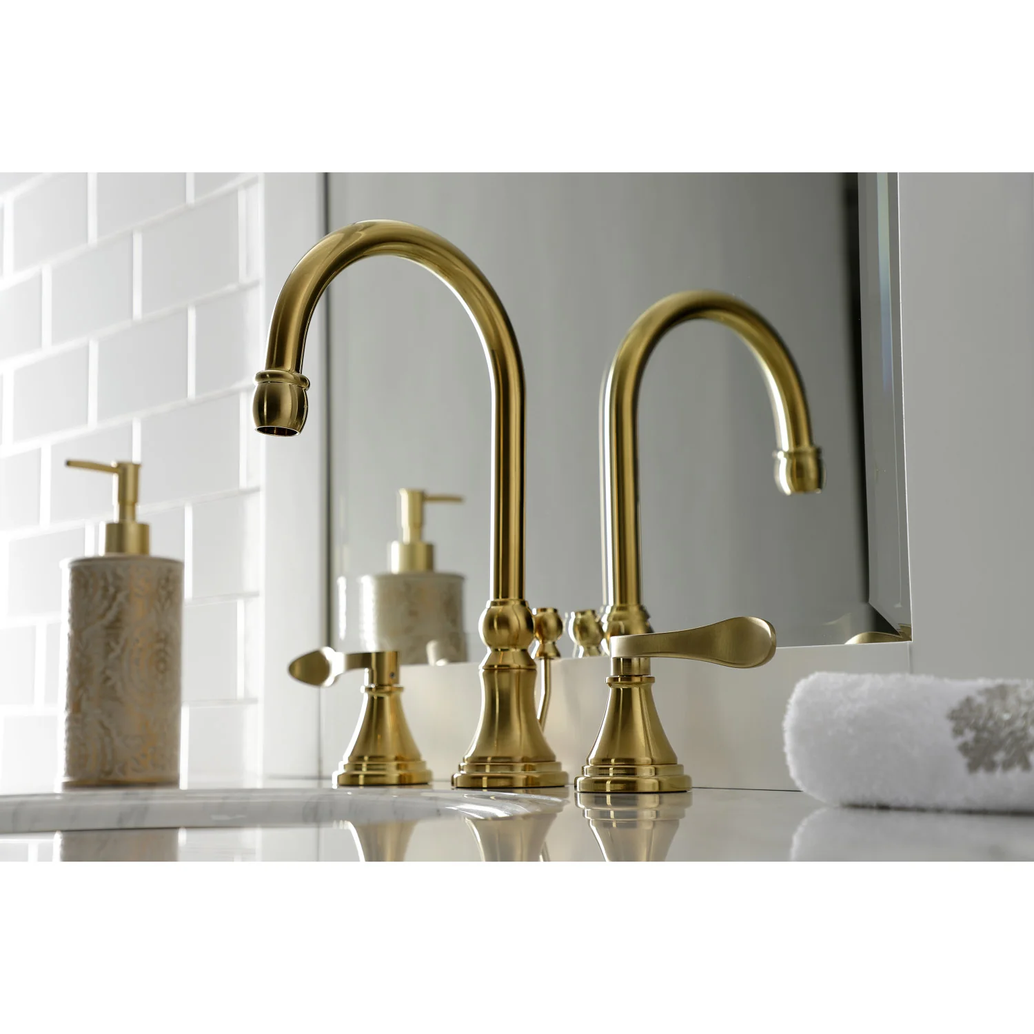 Kingston Tulare KS2987DFL - NuFrench Two-Handle 3-Hole Deck Mount Widespread Bathroom Faucet with Brass Pop-Up, Brushed Brass - Image 4