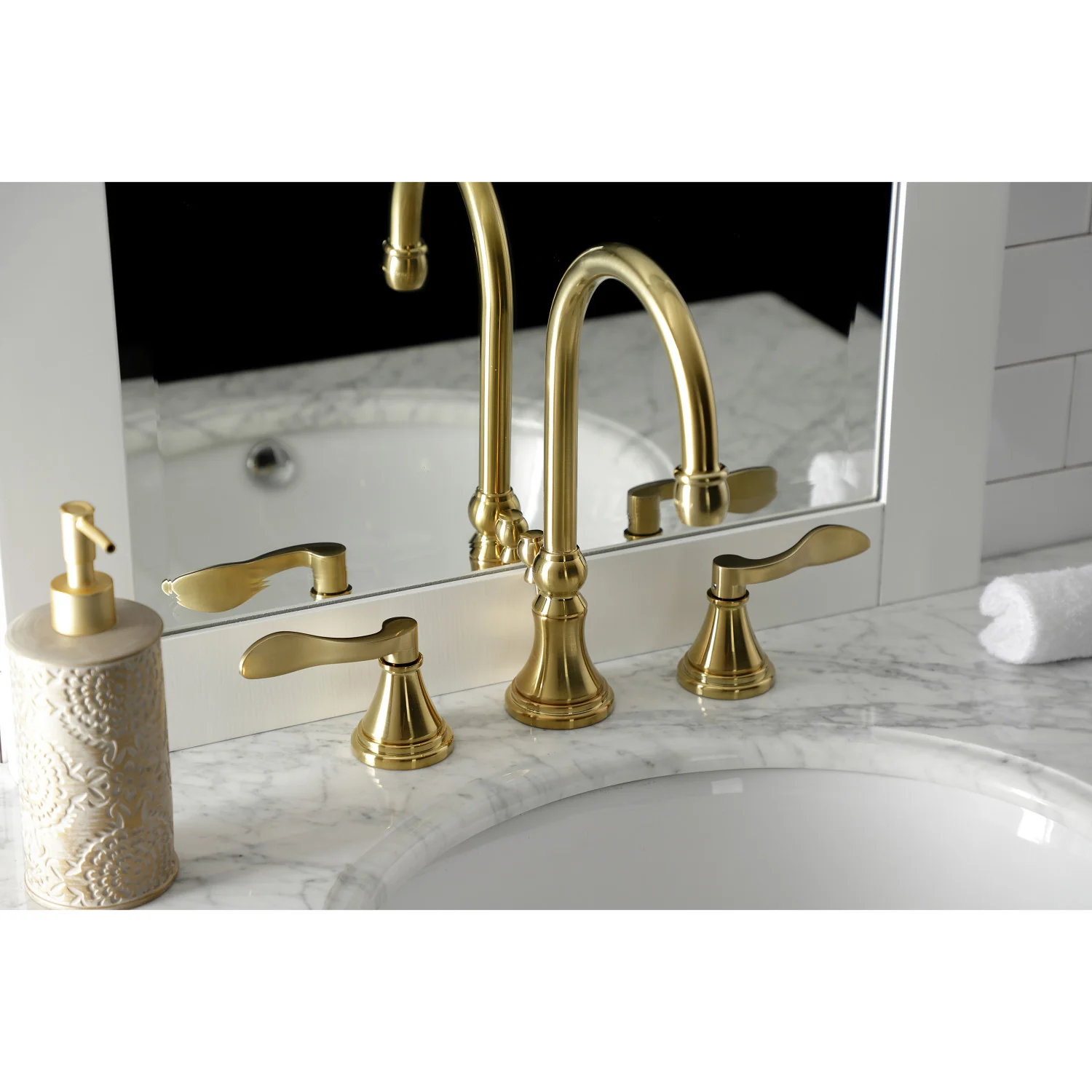 Kingston Tulare KS2987DFL - NuFrench Two-Handle 3-Hole Deck Mount Widespread Bathroom Faucet with Brass Pop-Up, Brushed Brass - Image 5