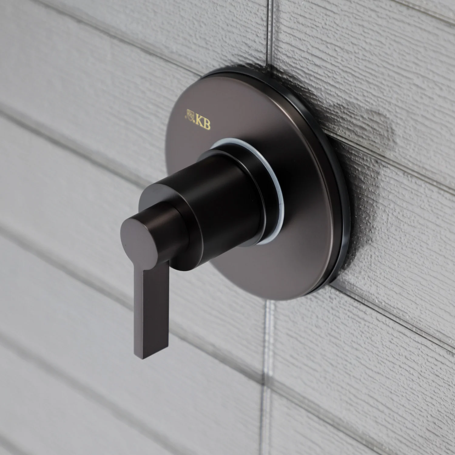 Kingston Sona KS3035NDL - NuvoFusion Single-Handle Three-Way Diverter Valve with Round Trim Kit, Oil Rubbed Bronze - Image 2