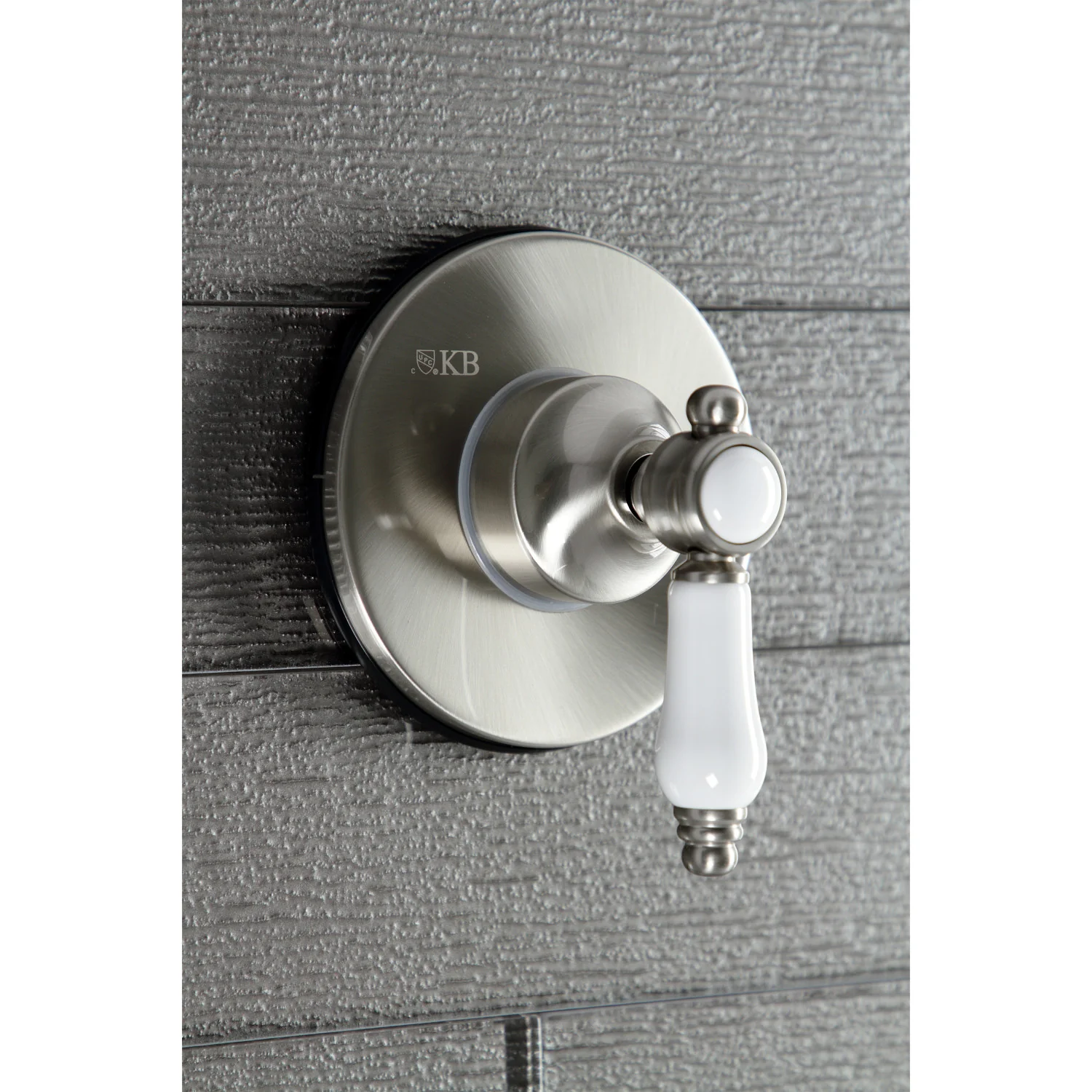 Kingston Heirloom KS3038BPL - Bel-Air Single-Handle Three-Way Diverter Valve with Round Trim Kit, Brushed Nickel - Image 3