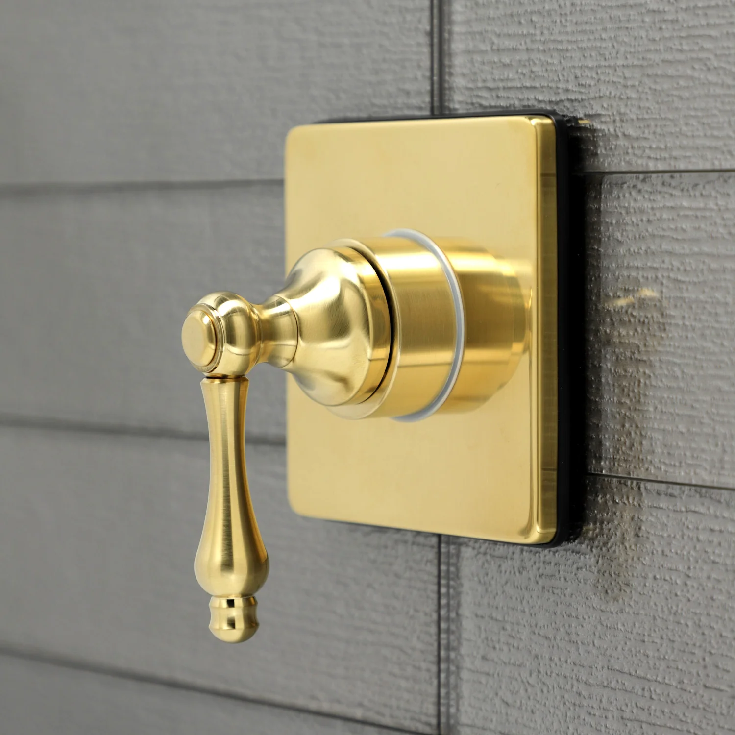 Kingston Heirloom KS3047AL - Restoration Single-Handle Three-Way Diverter Valve with Square Trim Kit, Brushed Brass - Image 3