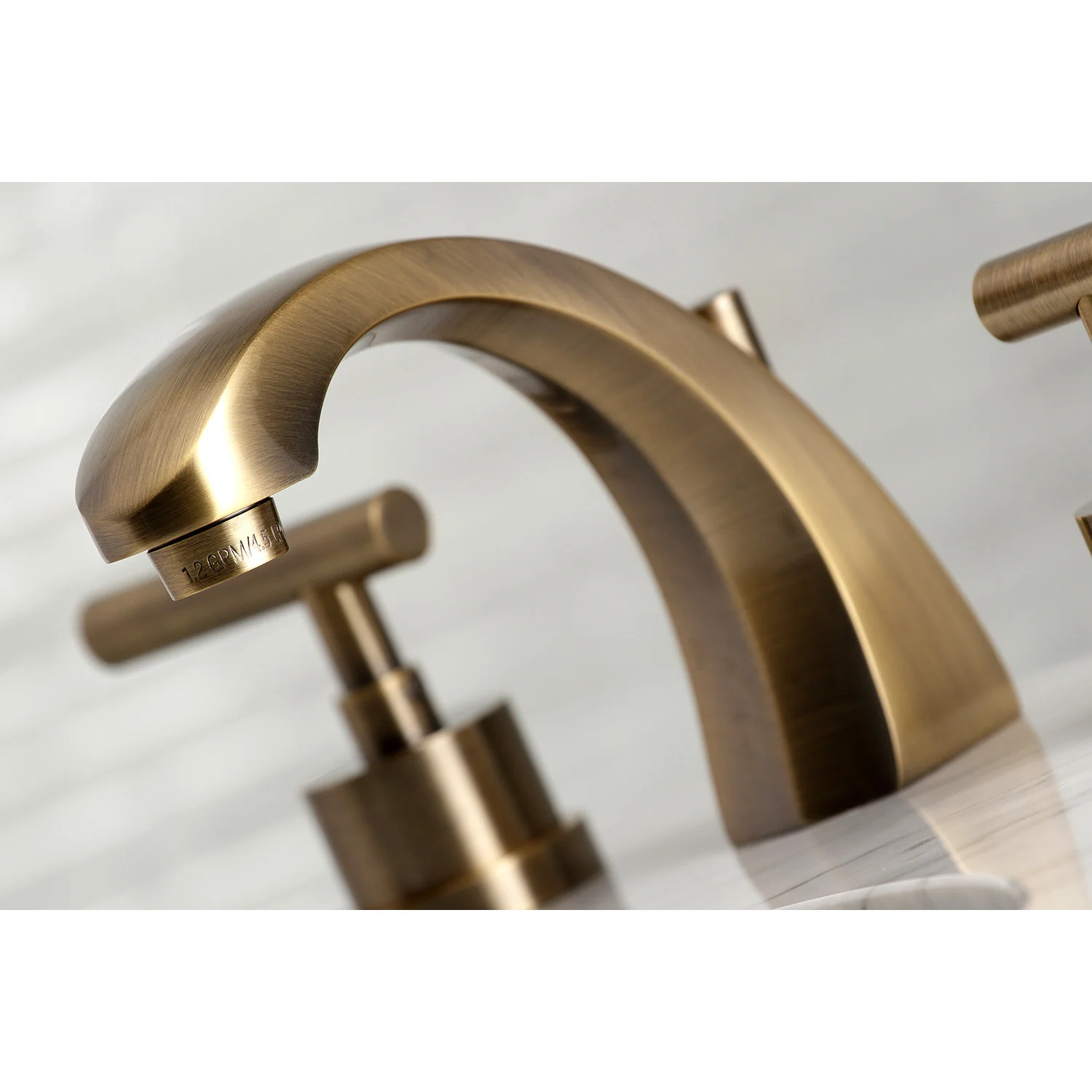 Kingston Sona KS4983CML - Manhattan Two-Handle 3-Hole Deck Mount Widespread Bathroom Faucet with Brass Pop-Up, Antique Brass - Image 2