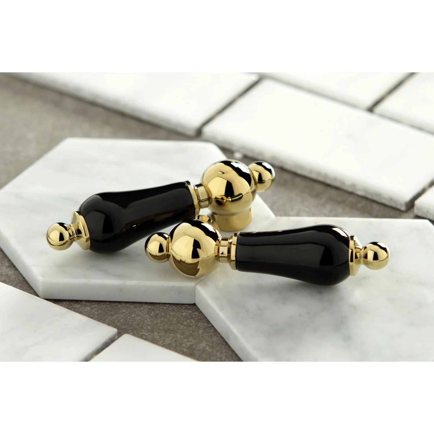 Kingston Tulare KS7272PKLBS - Duchess Two-Handle 4-Hole Deck Mount Bridge Kitchen Faucet with Brass Sprayer, Polished Brass - Image 7