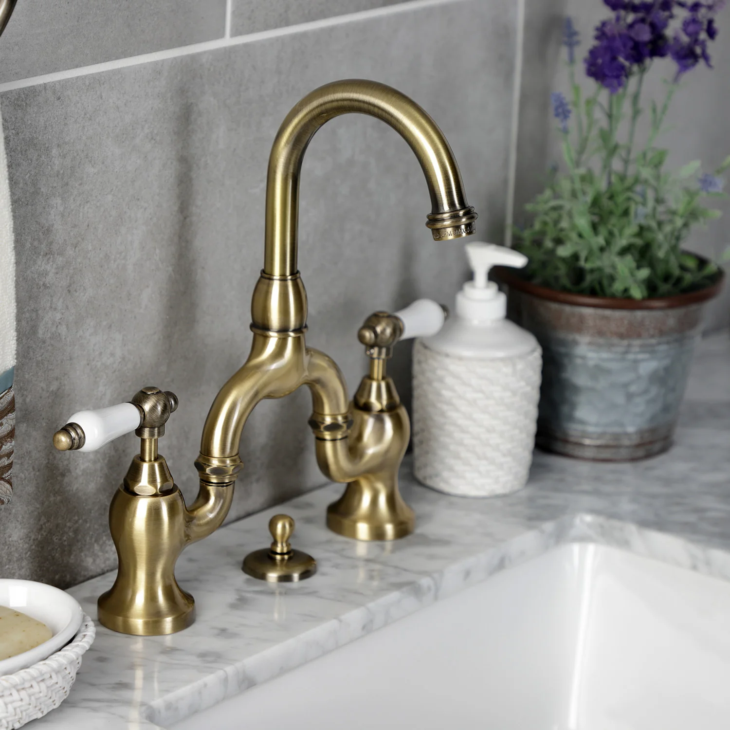 Kingston Tulare KS7993PL - English Country Two-Handle 3-Hole Deck Mount Bridge Bathroom Faucet with Brass Pop-Up, Antique Brass - Image 4