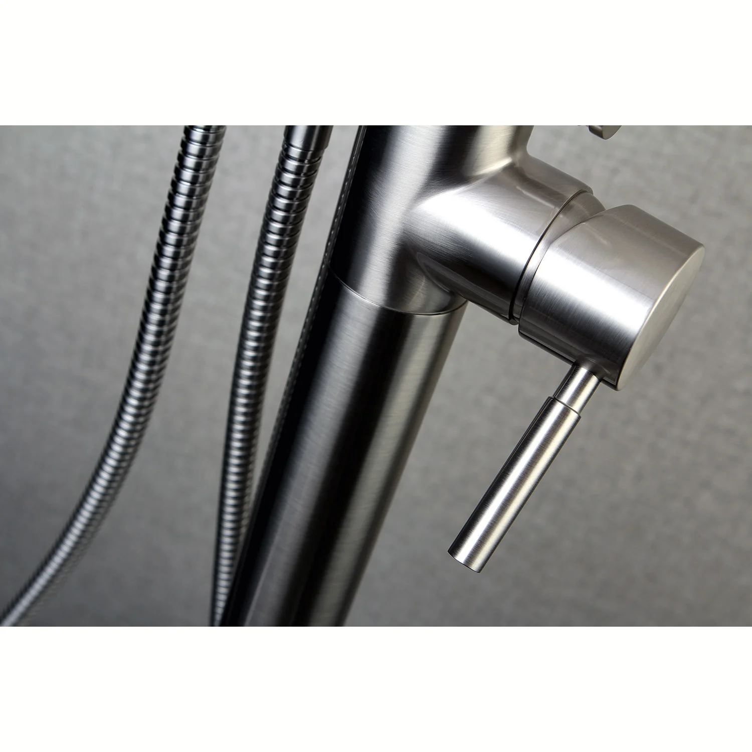 Kingston Sona KS8158DL - Concord Single-Handle 1-Hole Freestanding Tub Faucet with Hand Shower, Brushed Nickel - Image 5