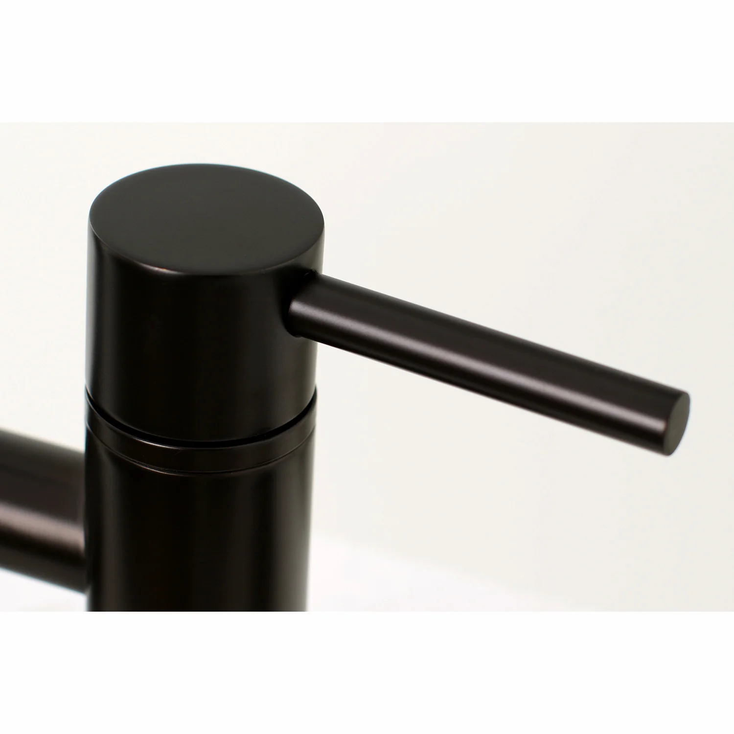 Kingston Sona KS8285DLBS - Concord Two-Handle 4-Hole Deck Mount Bridge Kitchen Faucet with Brass Sprayer, Oil Rubbed Bronze - Image 4