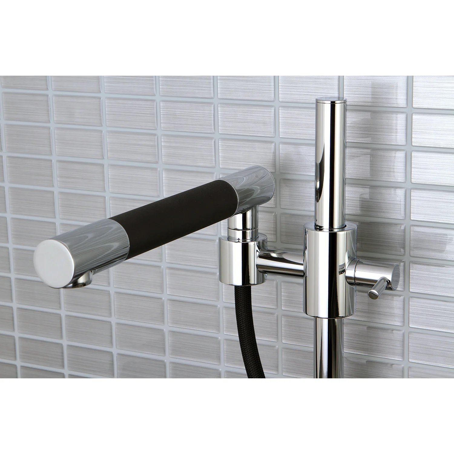Kingston Sona KS8981DKL - Concord Single-Handle 1-Hole Deck Mount Pull-Out Sprayer Kitchen Faucet, Polished Chrome - Image 2