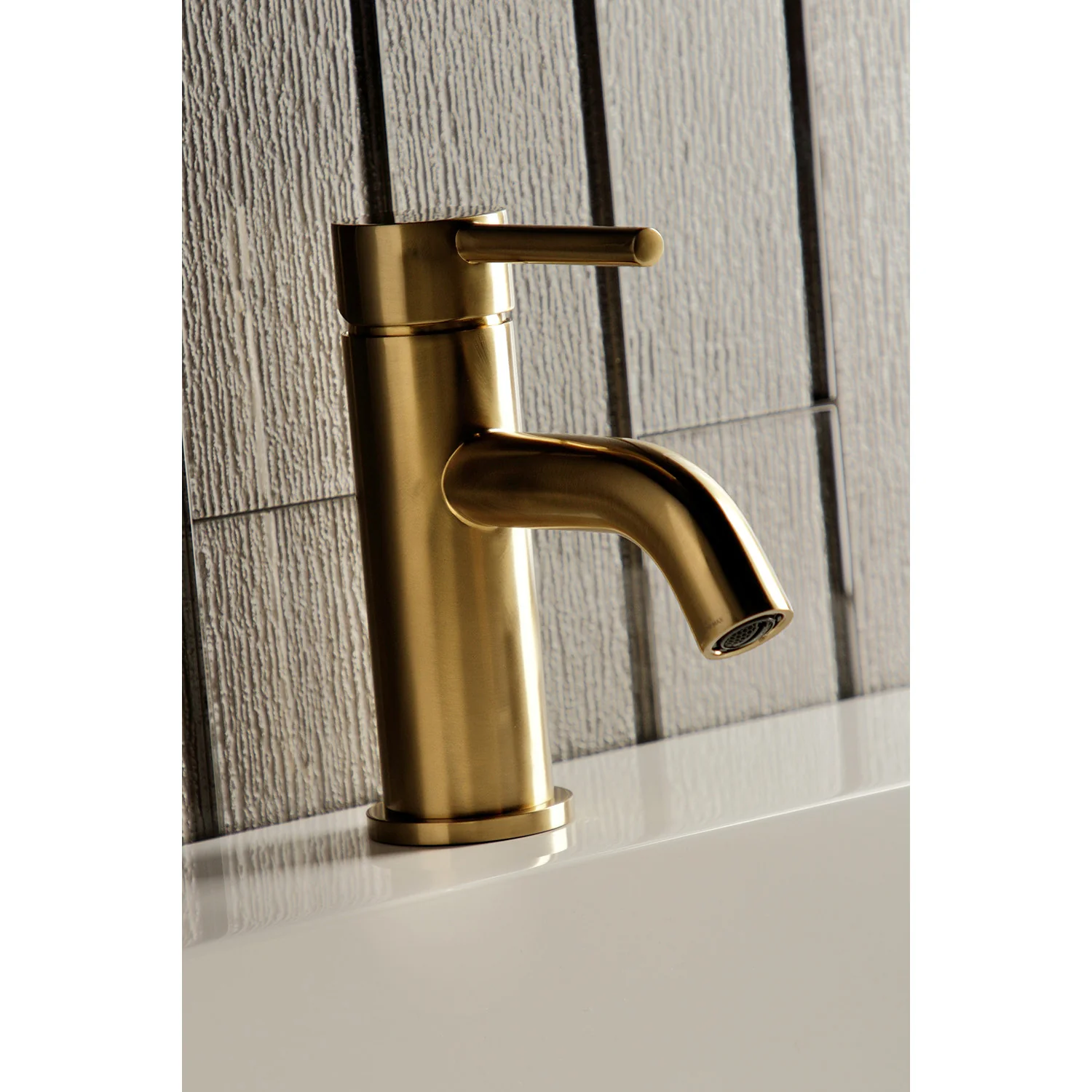 Kingston Sona LS8223DL - Concord One-Handle 1-Hole Bathroom Faucet with Push Pop-Up Drain, Brushed Brass - Image 6