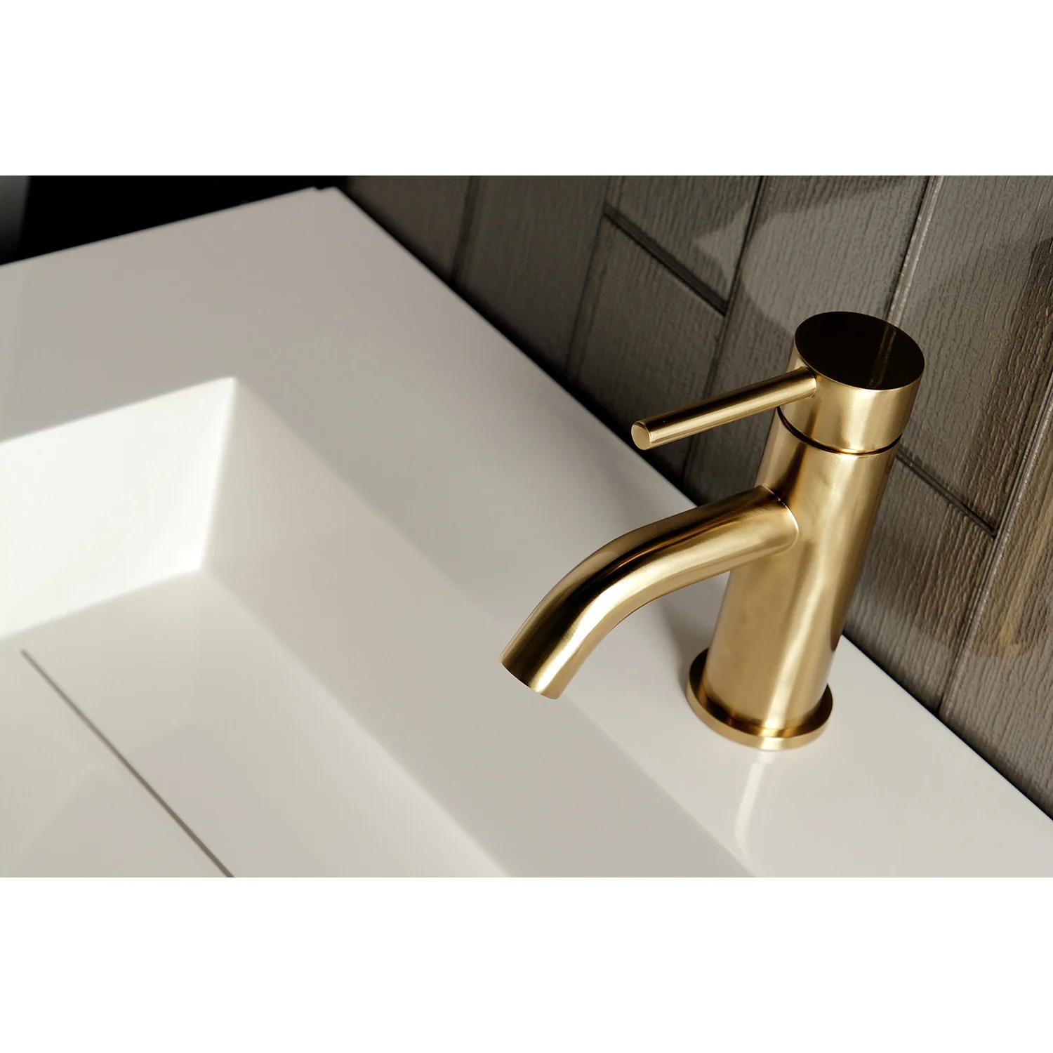 Kingston Sona LS8223DL - Concord One-Handle 1-Hole Bathroom Faucet with Push Pop-Up Drain, Brushed Brass - Image 7