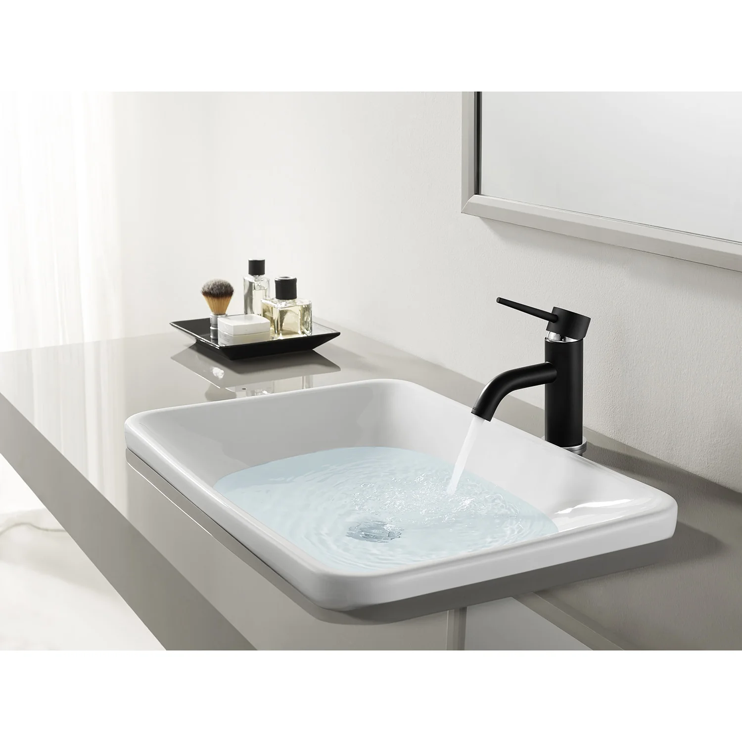 Kingston Sona LS8227NYL - New York One-Handle 1-Hole Bathroom Faucet with Push Pop-Up Drain, Matte Black/Polished Chrome - Image 2