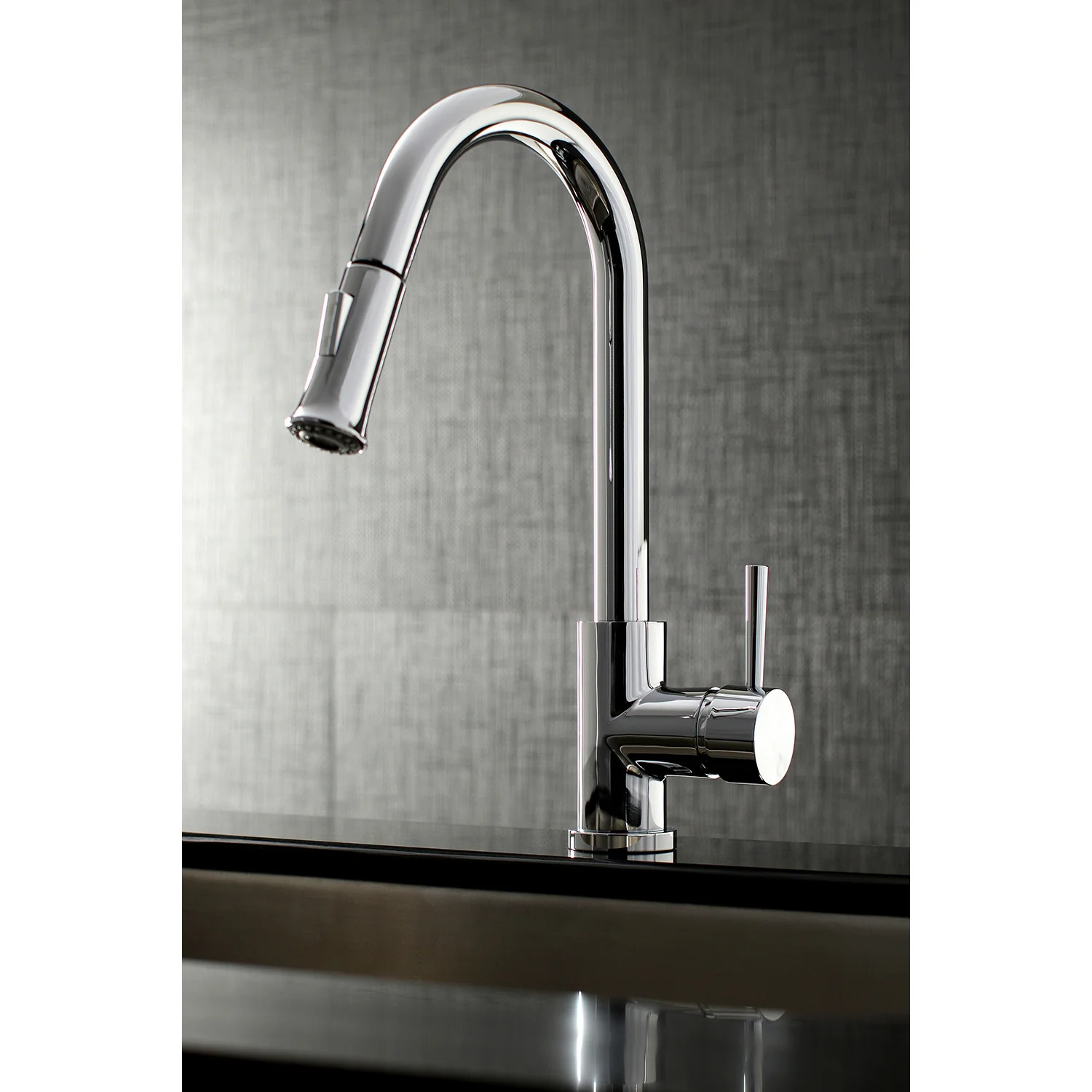Kingston Sona LS8621DL - Concord Single-Handle Pull-Down Kitchen Faucet, Polished Chrome - Image 3