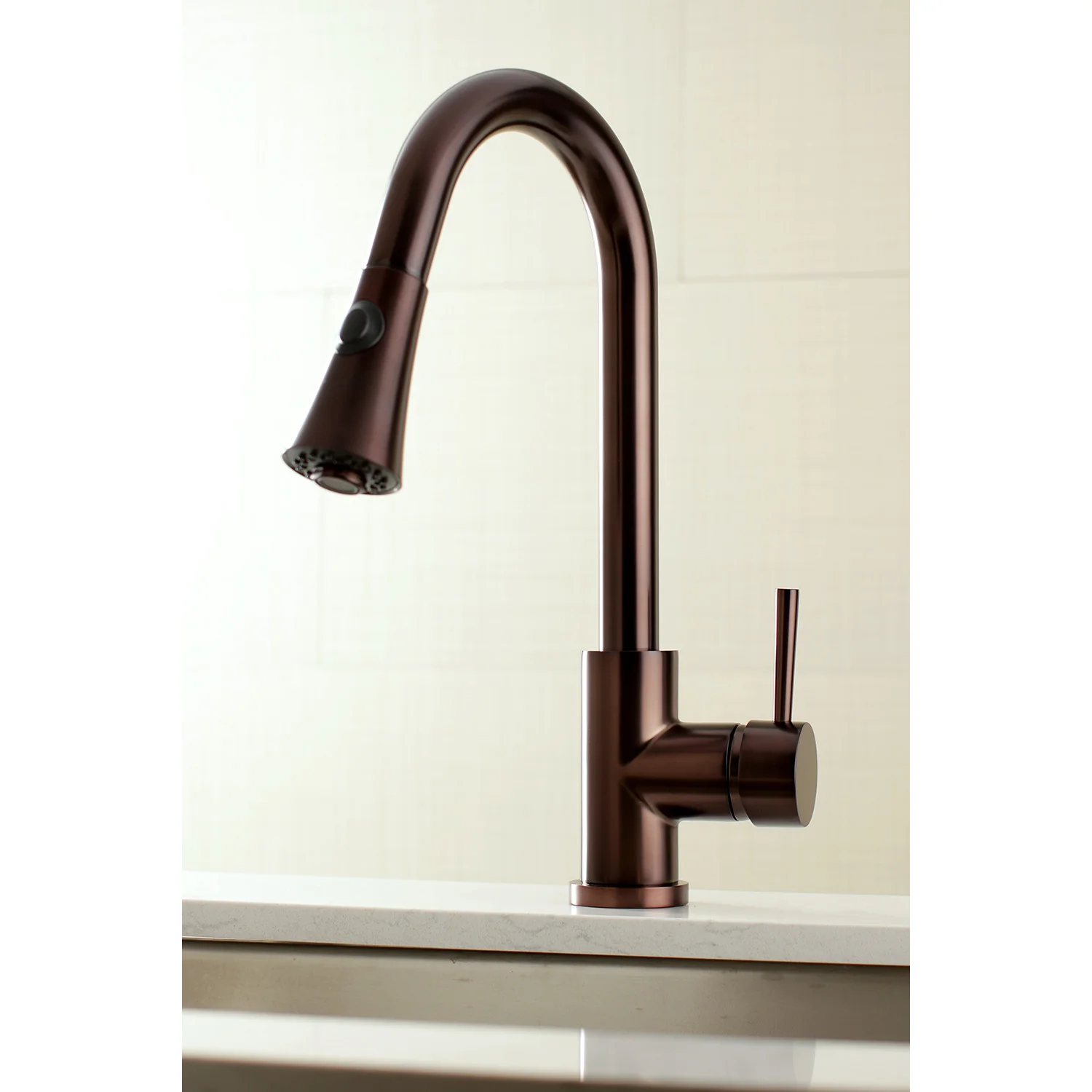 Kingston Tulare LS8725DL - Concord Single-Handle Pull-Down Kitchen Faucet, Oil Rubbed Bronze - Image 2