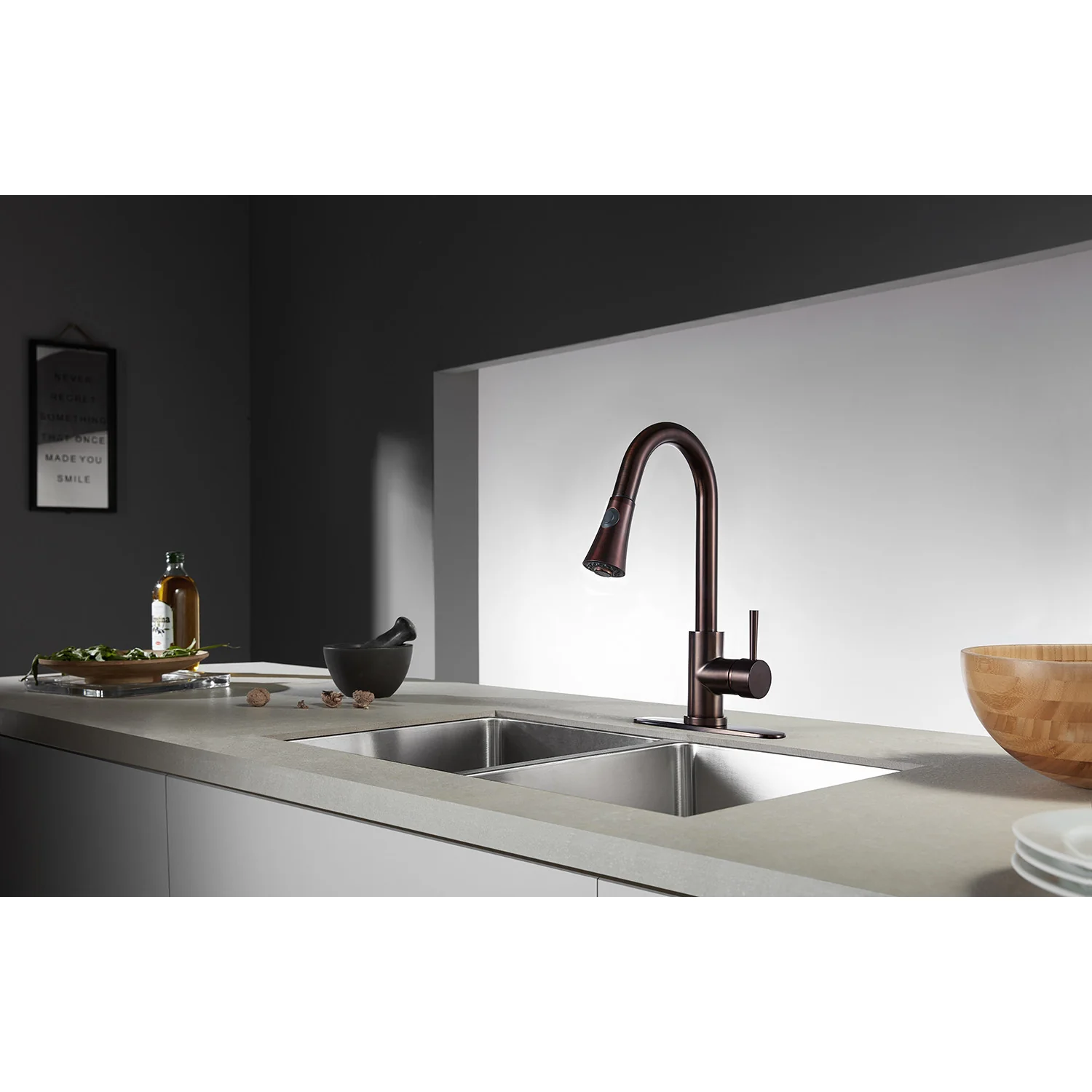 Kingston Tulare LS8725DL - Concord Single-Handle Pull-Down Kitchen Faucet, Oil Rubbed Bronze - Image 7