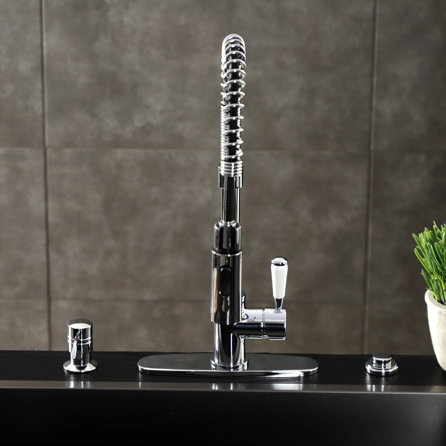 Kingston Tulare LS8771DPL - Paris Single-Handle 1-Hole Deck Mount Pre-Rinse Kitchen Faucet, Polished Chrome - Image 3