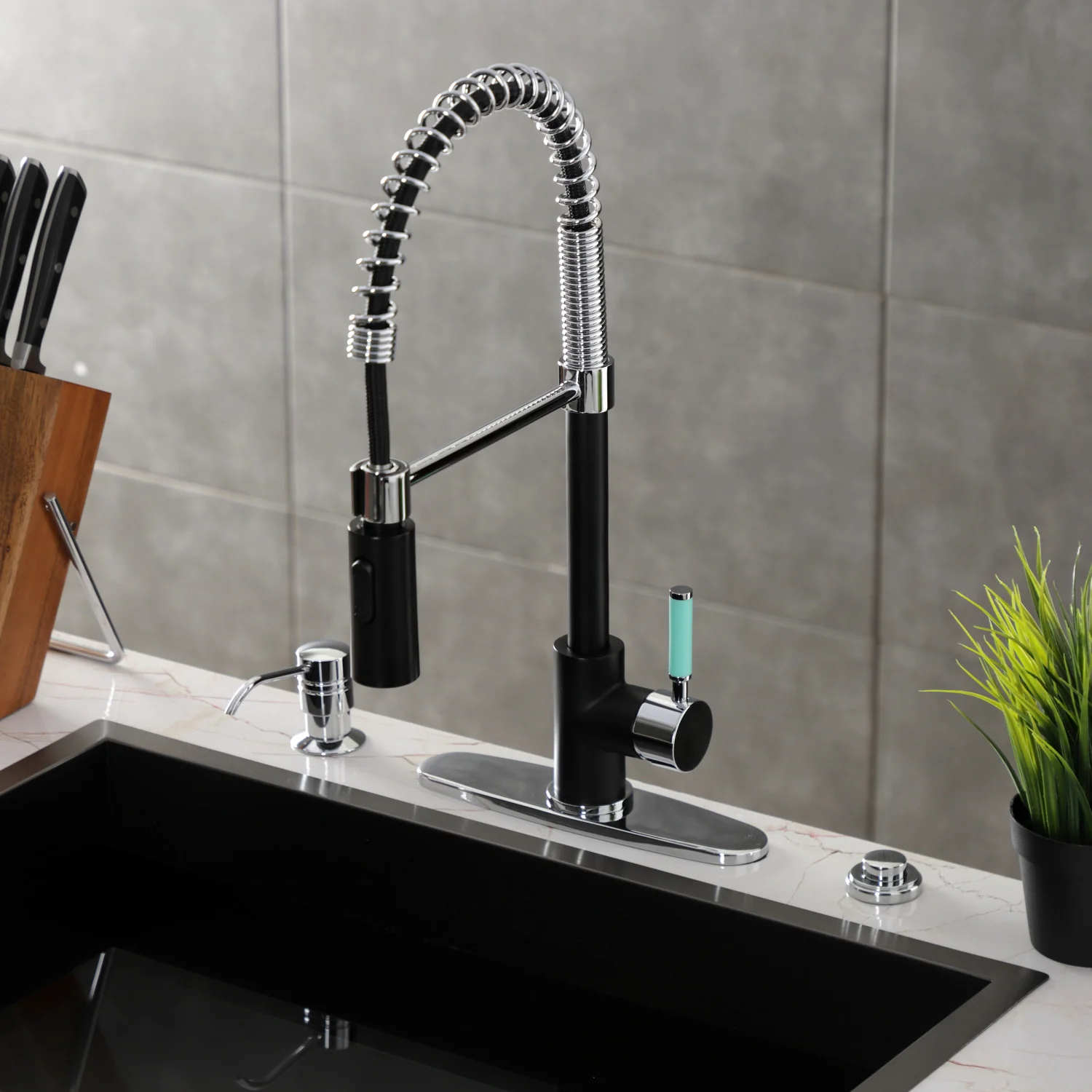 Kingston Sona LS8777DKL - Kaiser Single-Handle 1-Hole Deck Mount Pre-Rinse Kitchen Faucet, Matte Black/Polished Chrome - Image 4