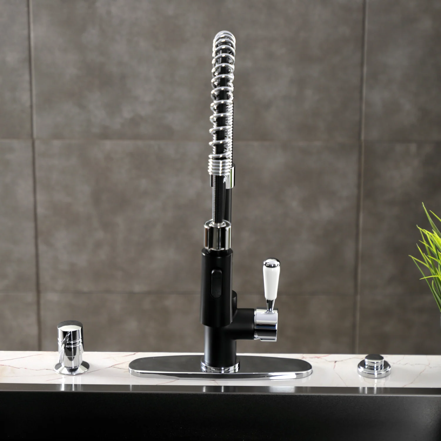Kingston Tulare LS8777DPL - Paris Single-Handle 1-Hole Deck Mount Pre-Rinse Kitchen Faucet, Matte Black/Polished Chrome - Image 3