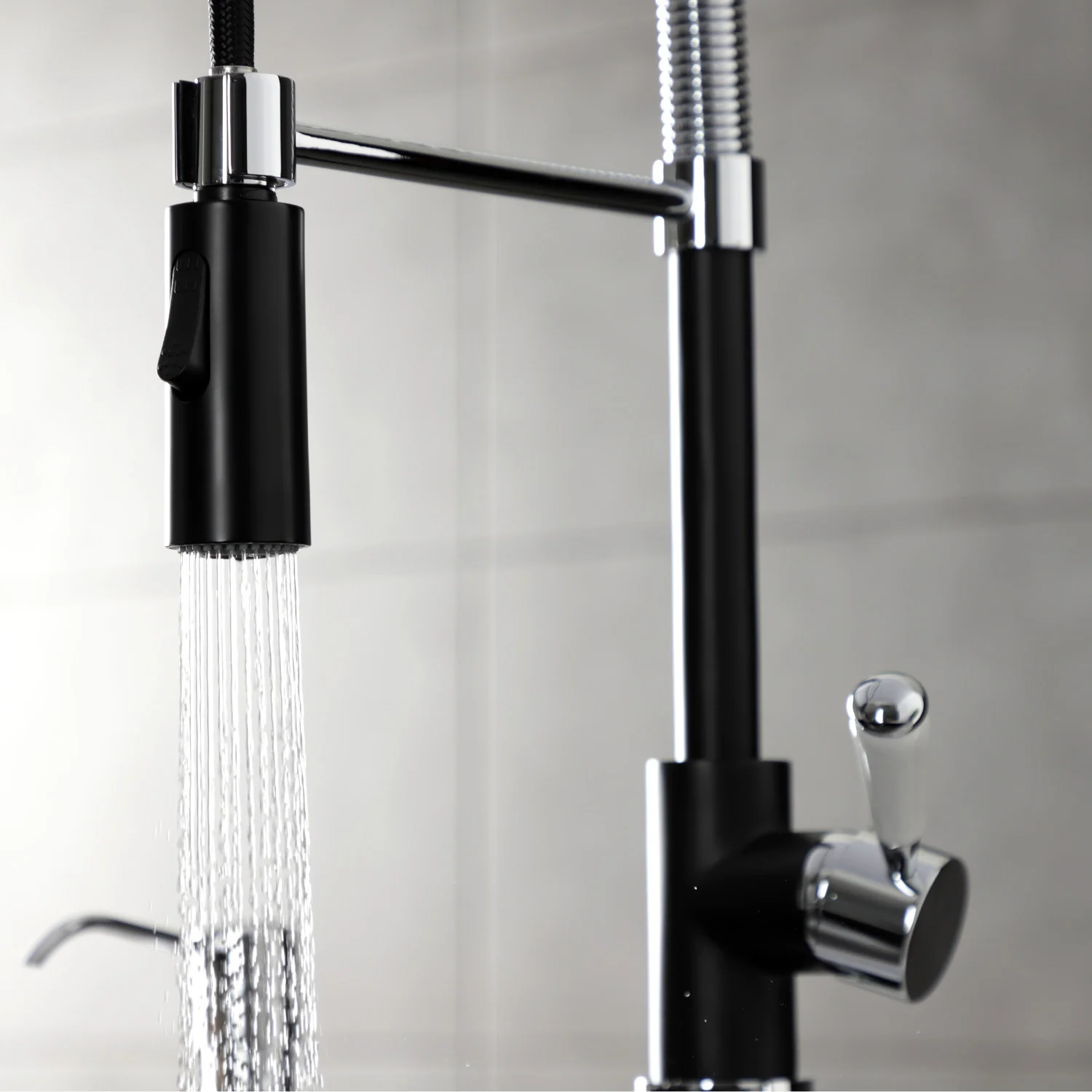 Kingston Tulare LS8777DPL - Paris Single-Handle 1-Hole Deck Mount Pre-Rinse Kitchen Faucet, Matte Black/Polished Chrome - Image 8